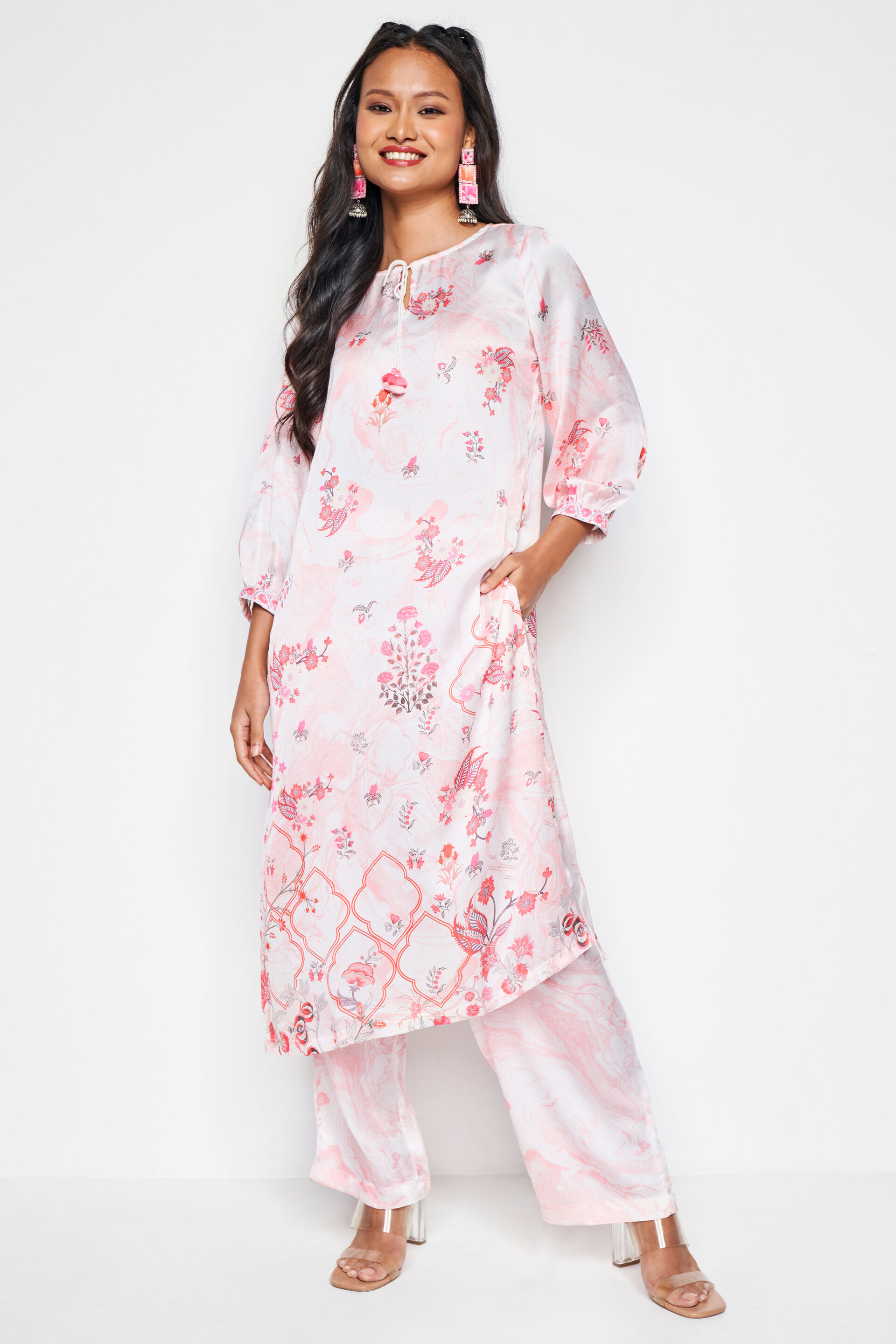 Tender Petals Kurta Set, Peach, image 2