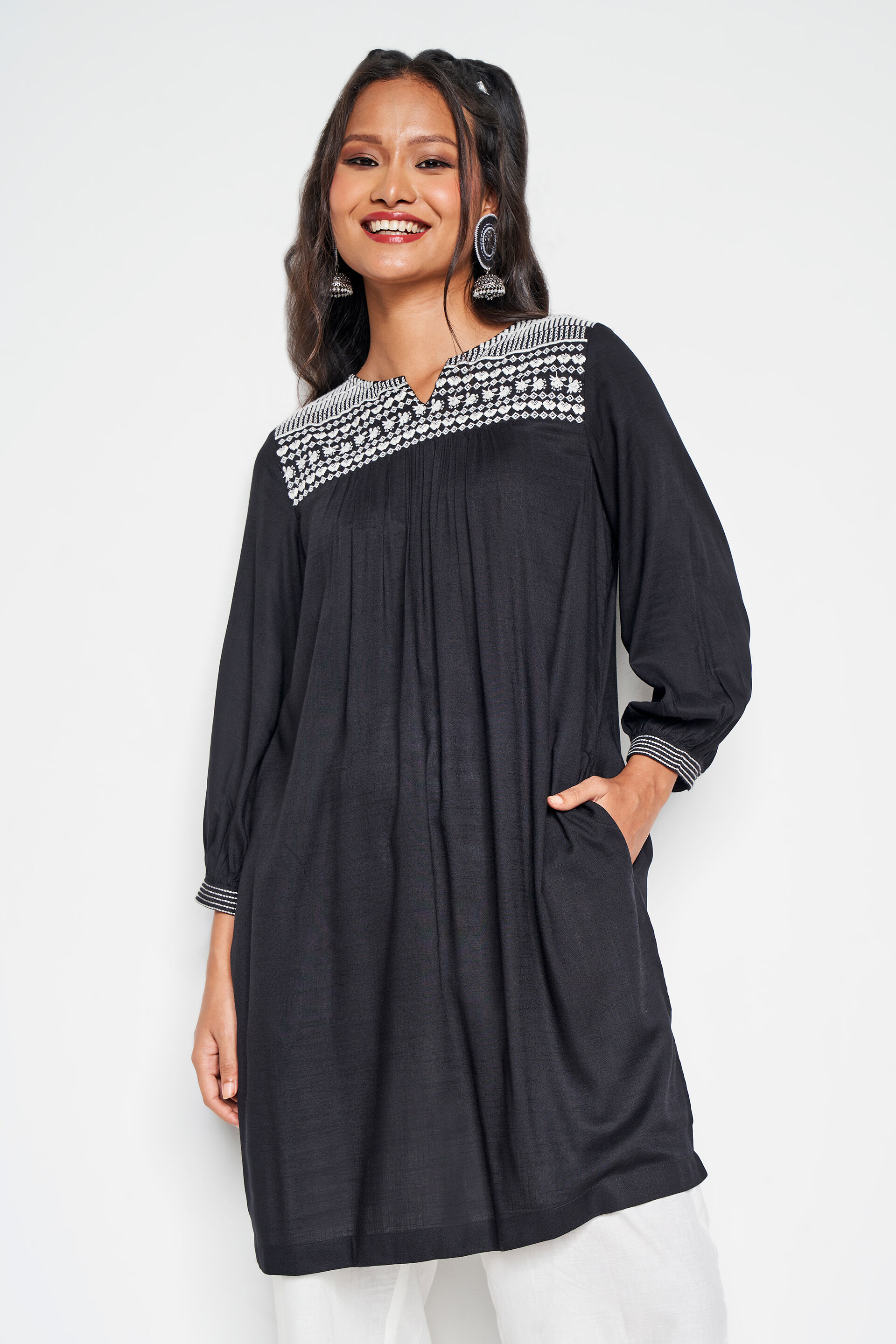 Nadia embroidered tunic, Black, image 2