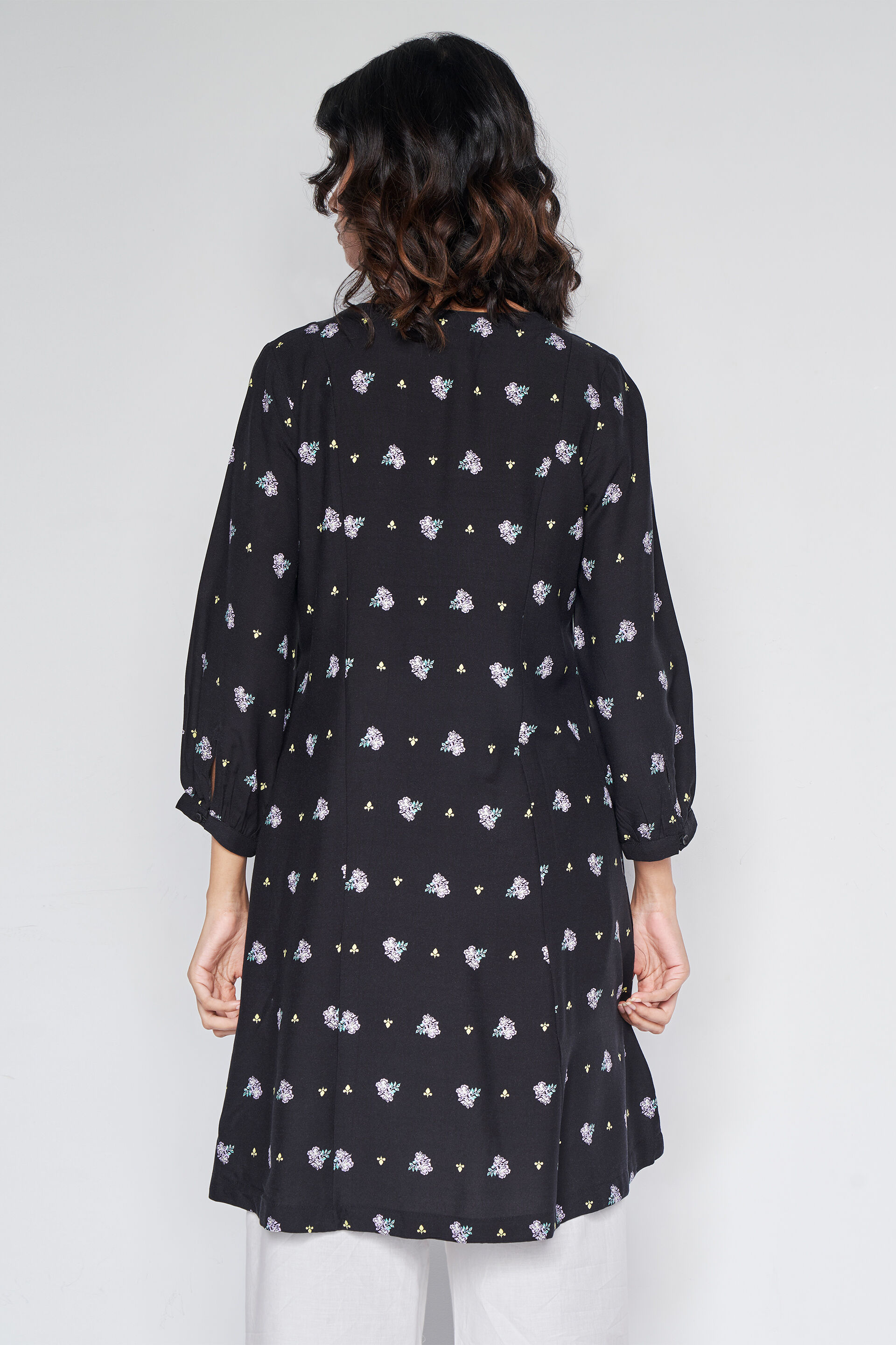 Gulbagh flared tunic, Black, image 8