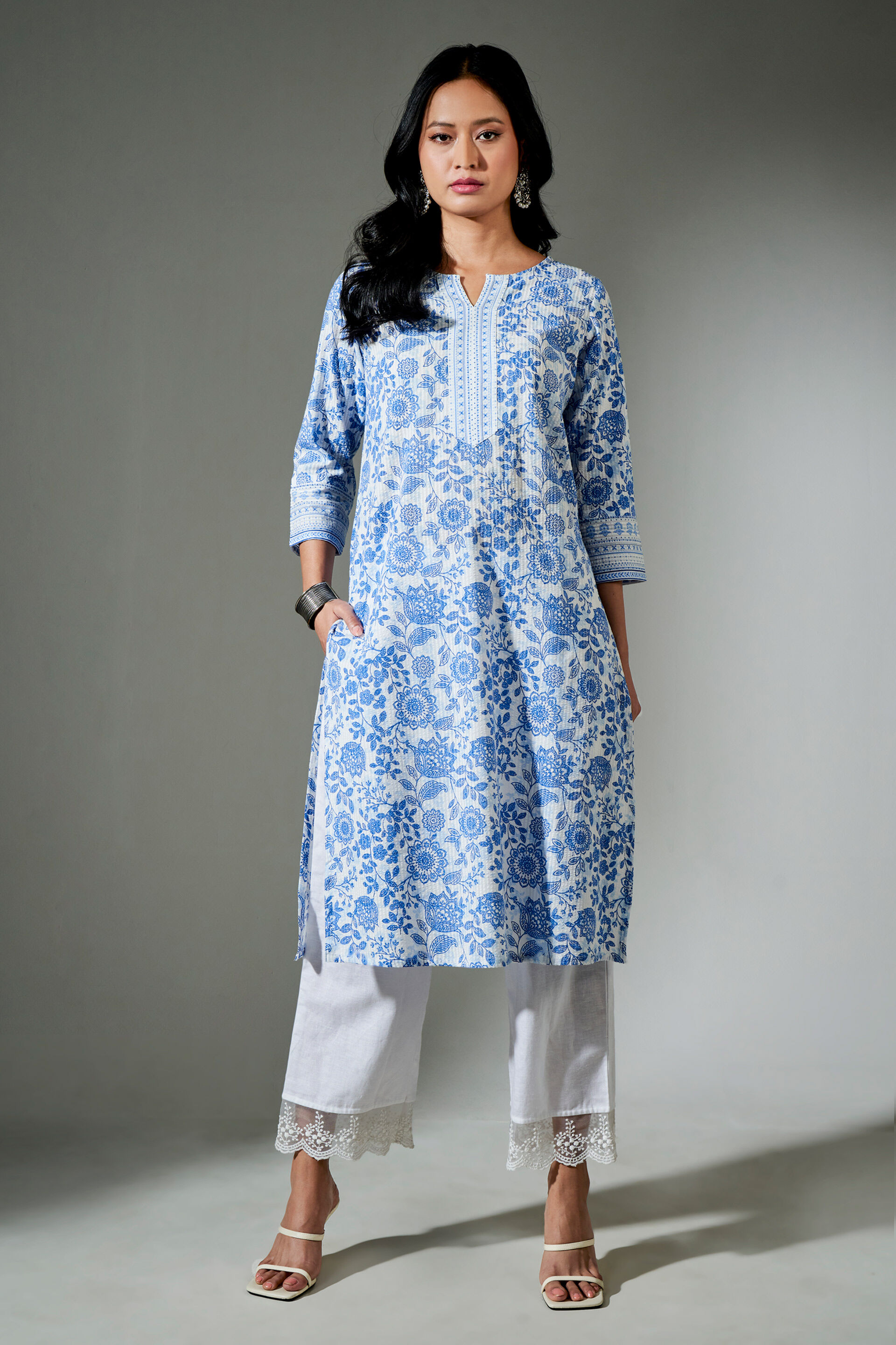 Buy our Casual Wear Blue Floral Tassel Straight Kurtas online from Glo