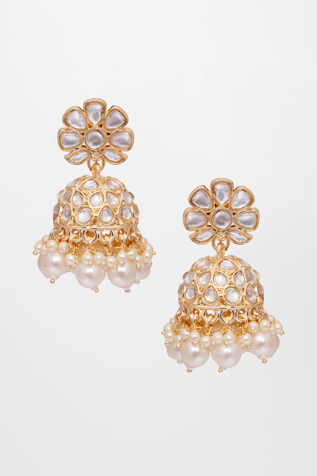 Gold Alloy Pearl and Kundan Earring, , image 1