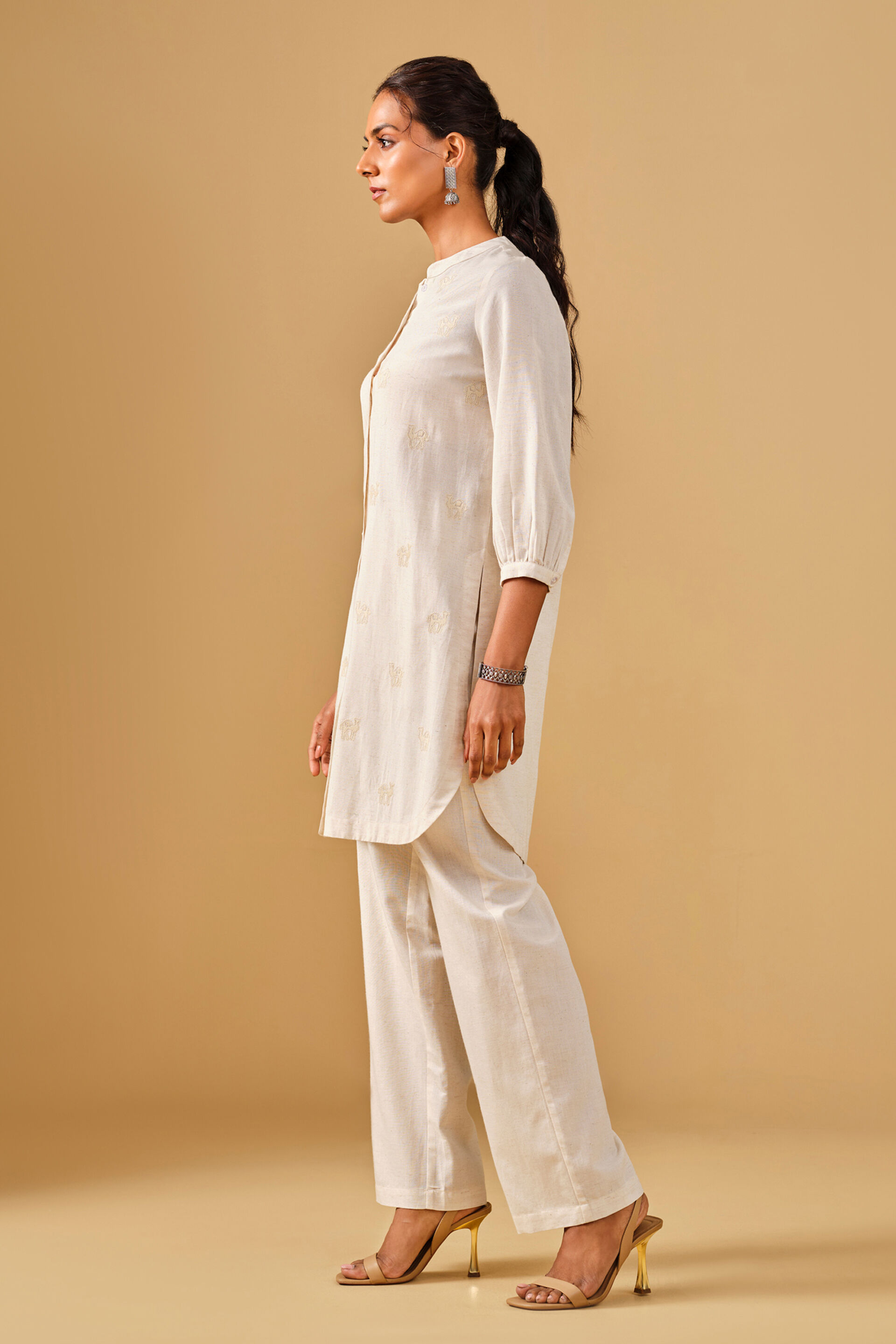 Embroidered Mandarin Collar Viscose Blend Natural Kurta Set, Natural, image 3