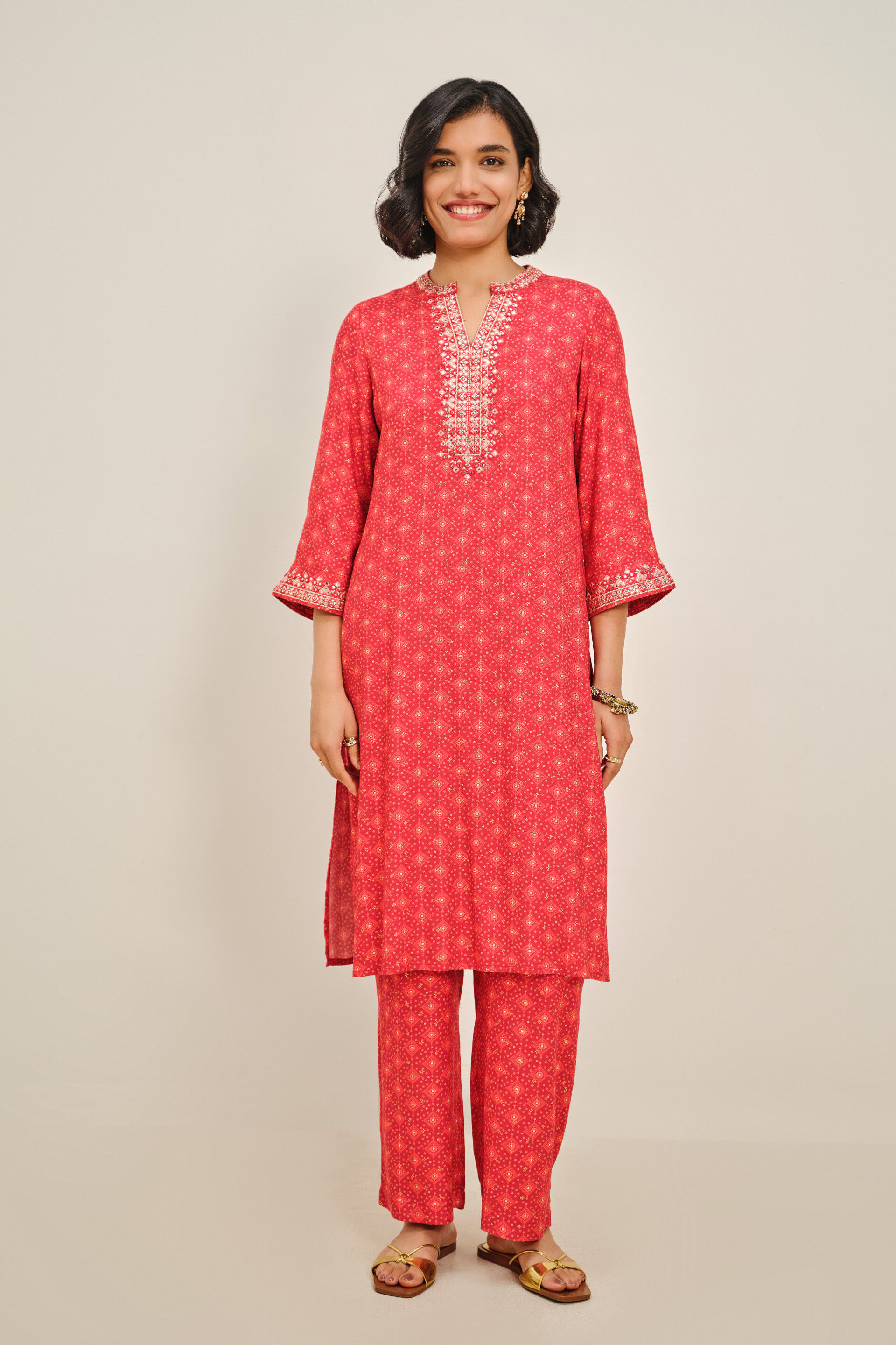 Gulaal Red Embroidered Kurta Set, Red, image 2
