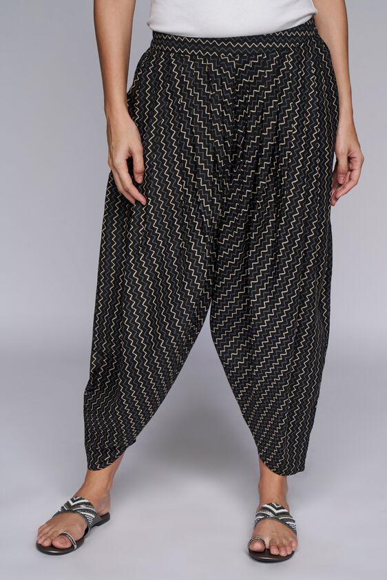 3 - Black Chevron Bottom, image 3