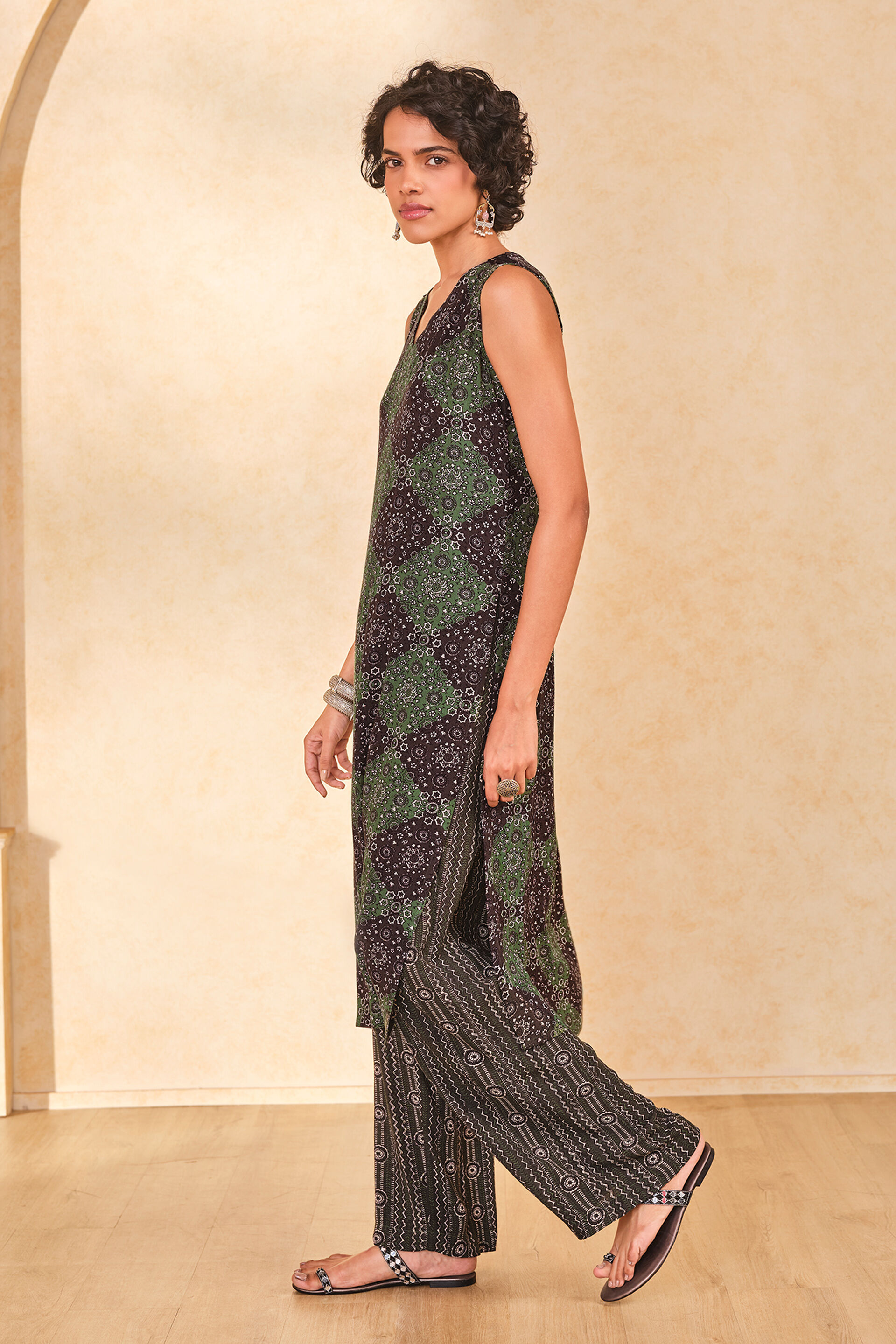 Pistachio Green Kurta Set, Green, image 2