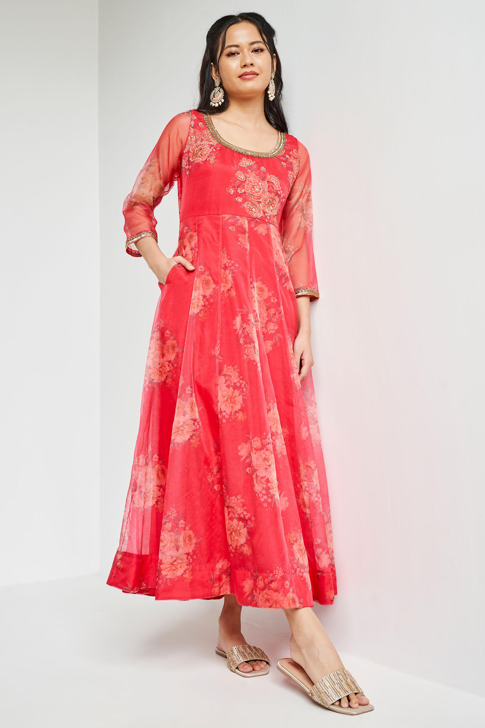 Buy Red Floral Flared Gown Online at Best Price at Global Desi FW22GM242MXORZ