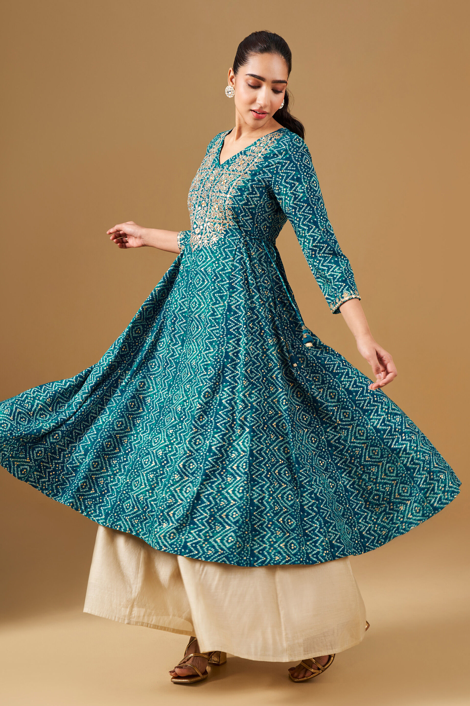 Embroidered Viscose Kurta - Teal, Teal, image 2