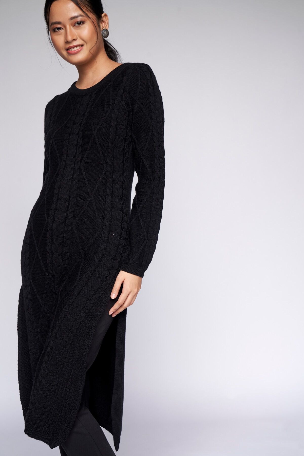 Buy Black Self Design Straight Kurta 