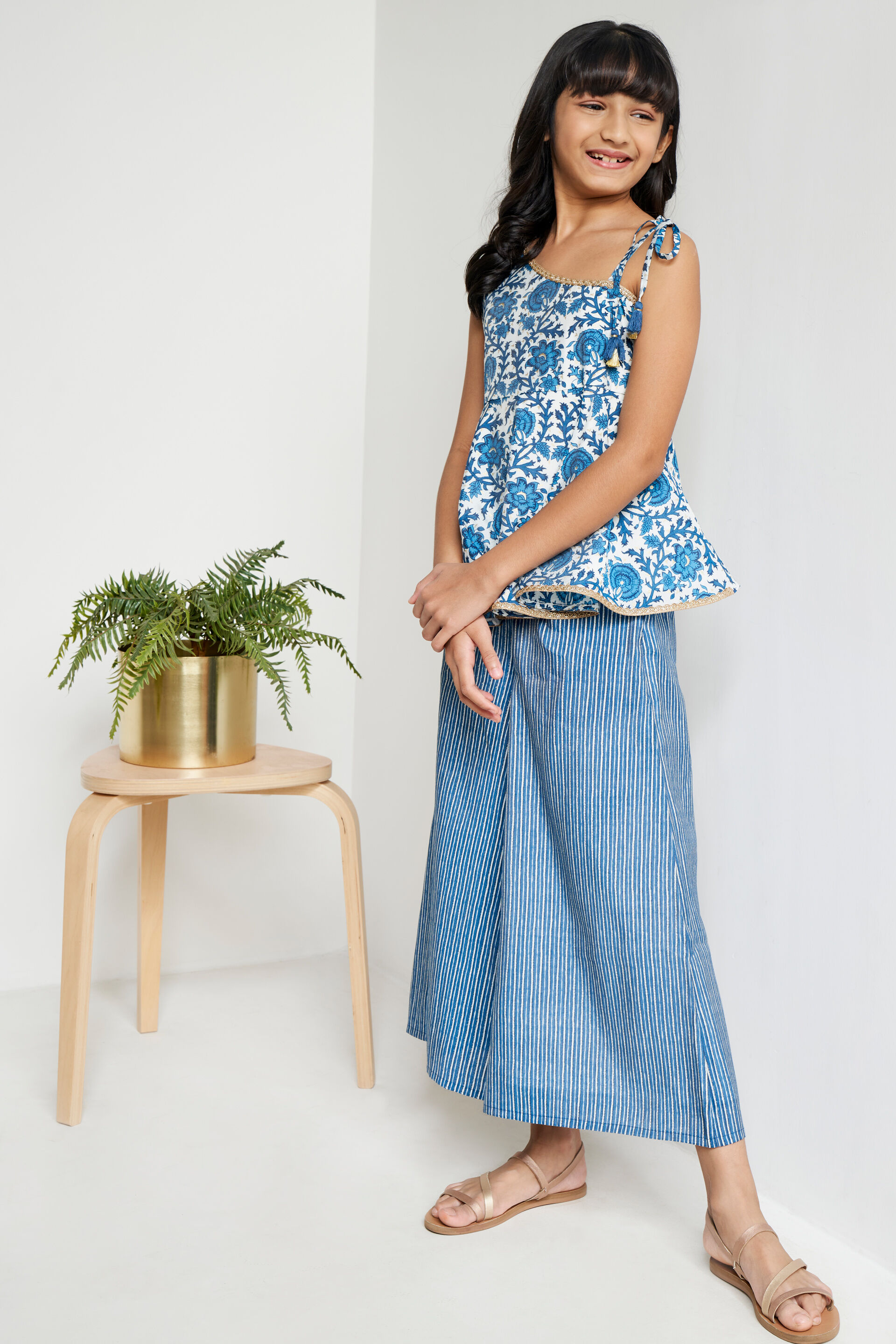 Blue Ethnic Motifs Lace Fit And Flare Set, Blue, image 4