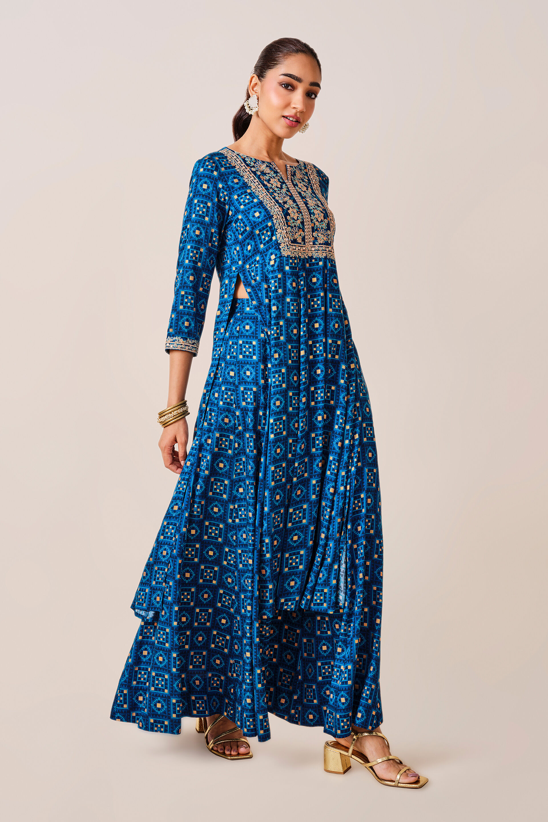 Blue embroidered Kurta - Skirt Set, Blue, image 2