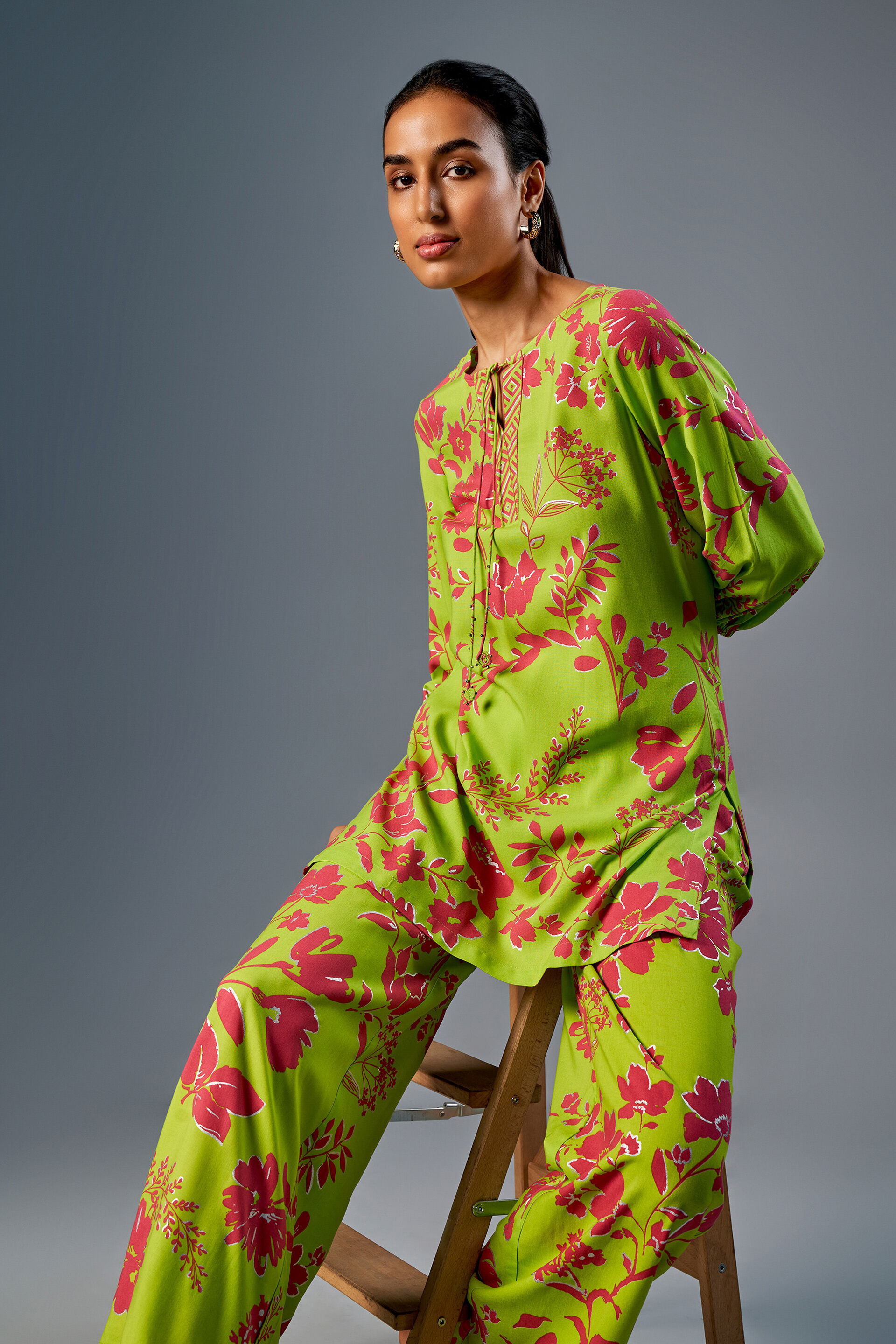Flower Power Tunic, Lime, image 6
