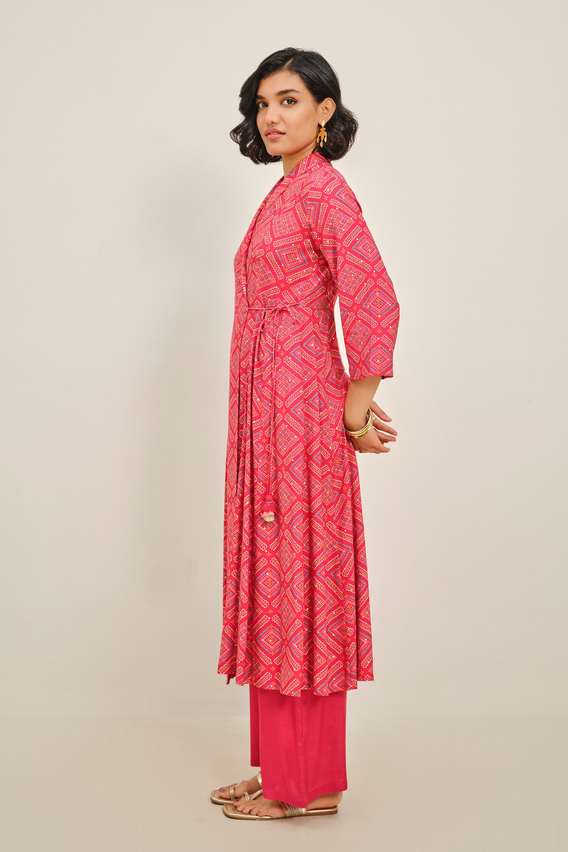 Laal Guldasta Kurta Set, Red, image 3