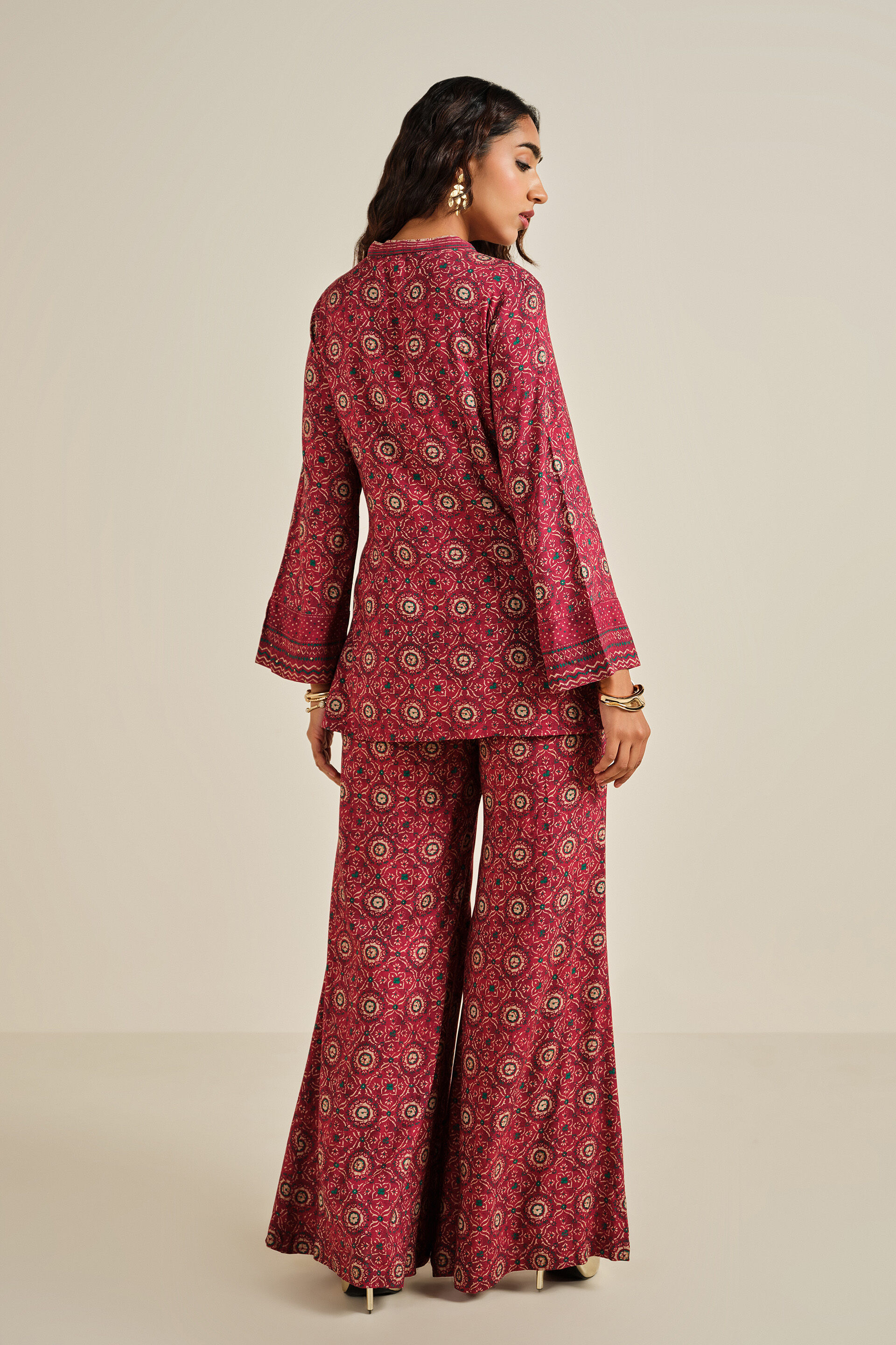 Rang-e-Mirza Kurta Set, Wine, image 5