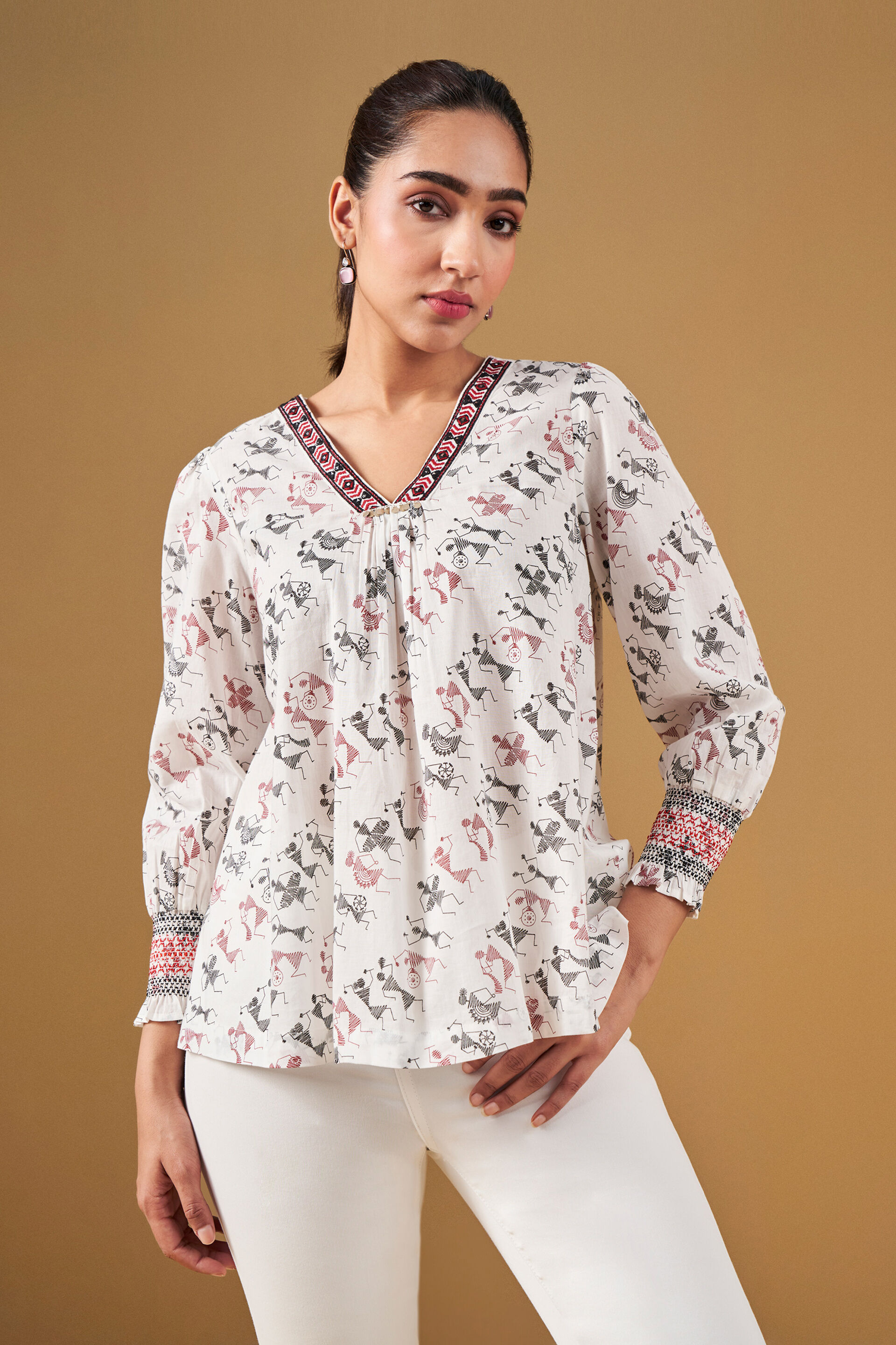 Online store trendy tops