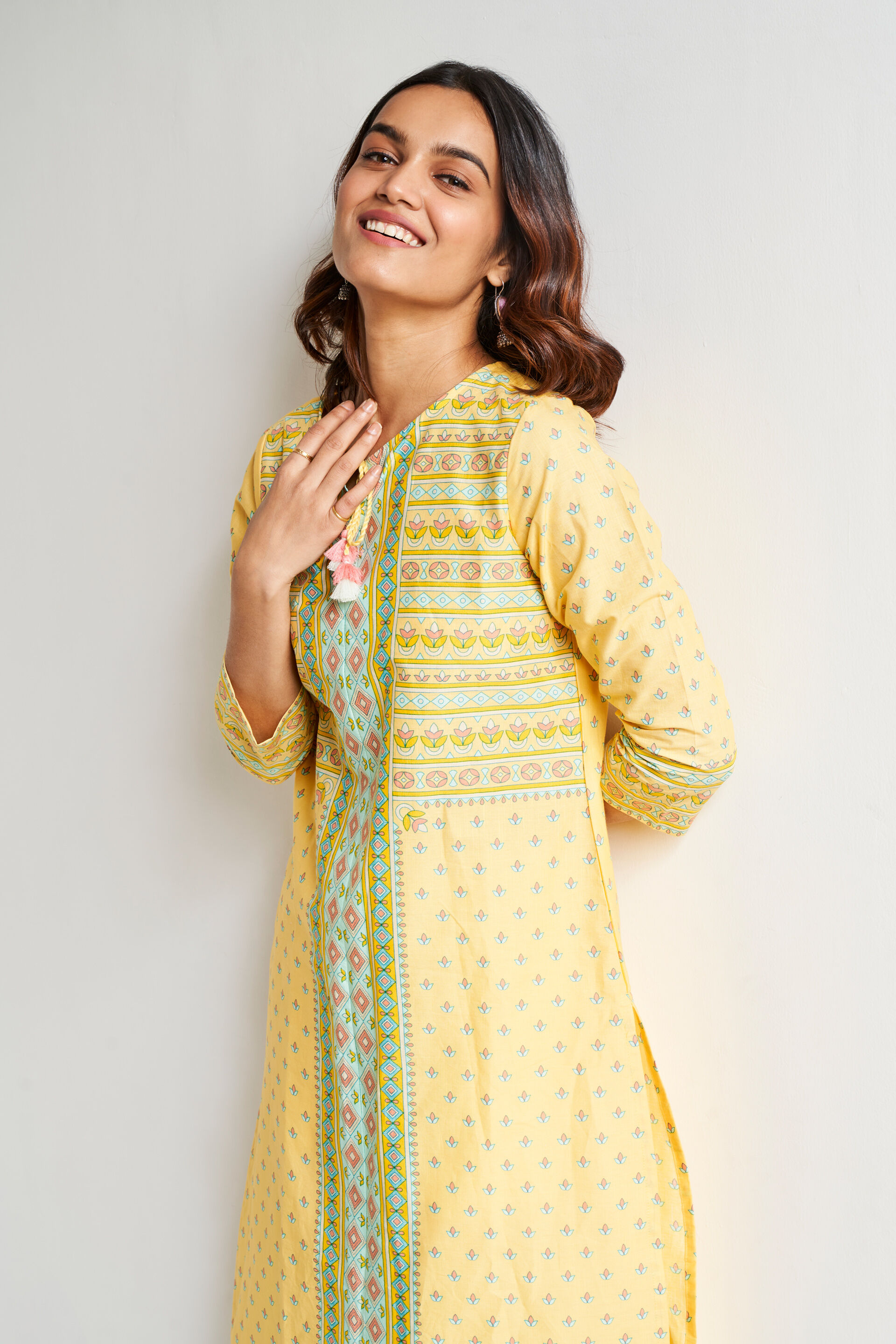 Shop the Stylish Blue Floral Short Kurti Set - Perfect for Any Occasion