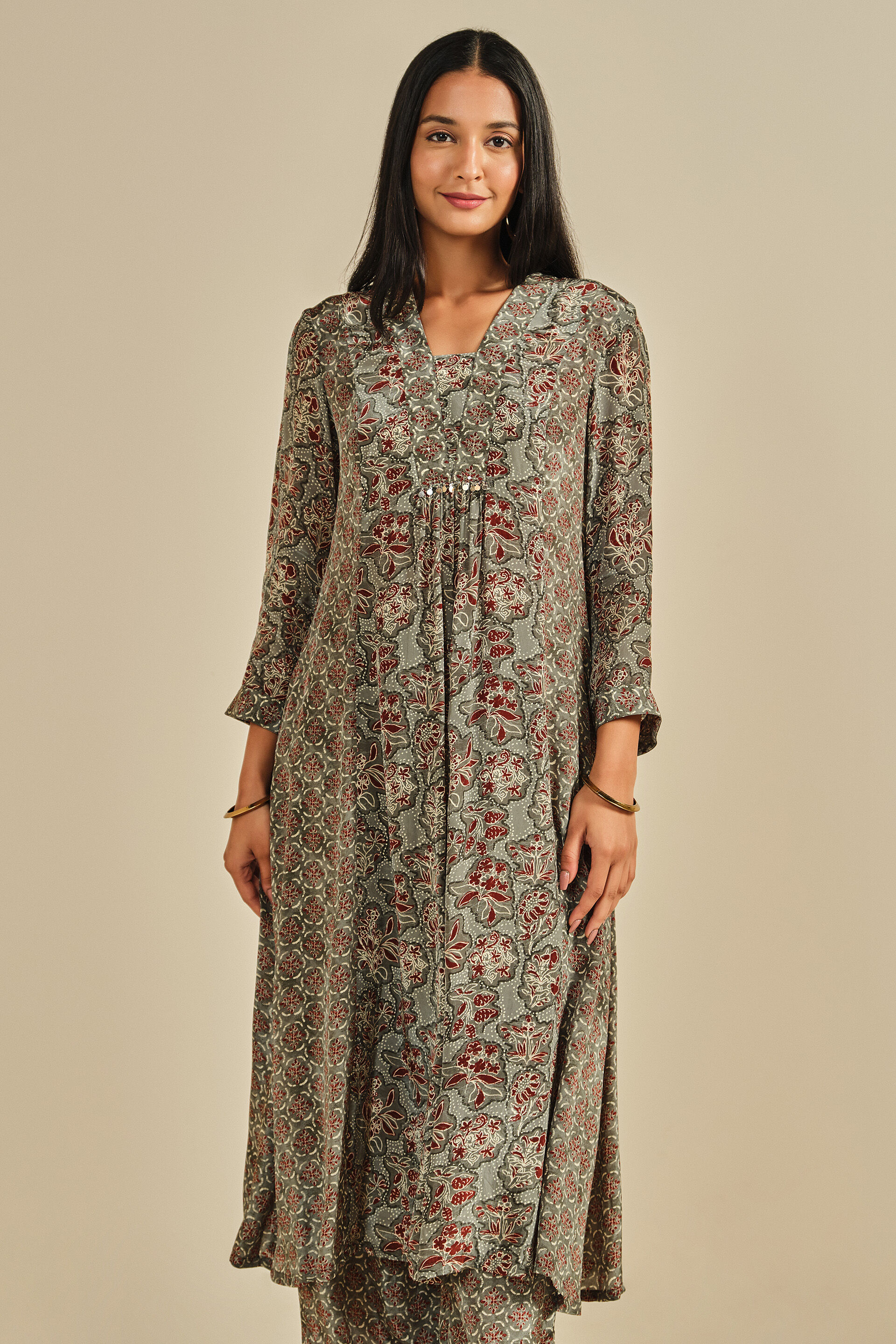 Pyaar Berry Grey Kurta Set, Grey, image 2
