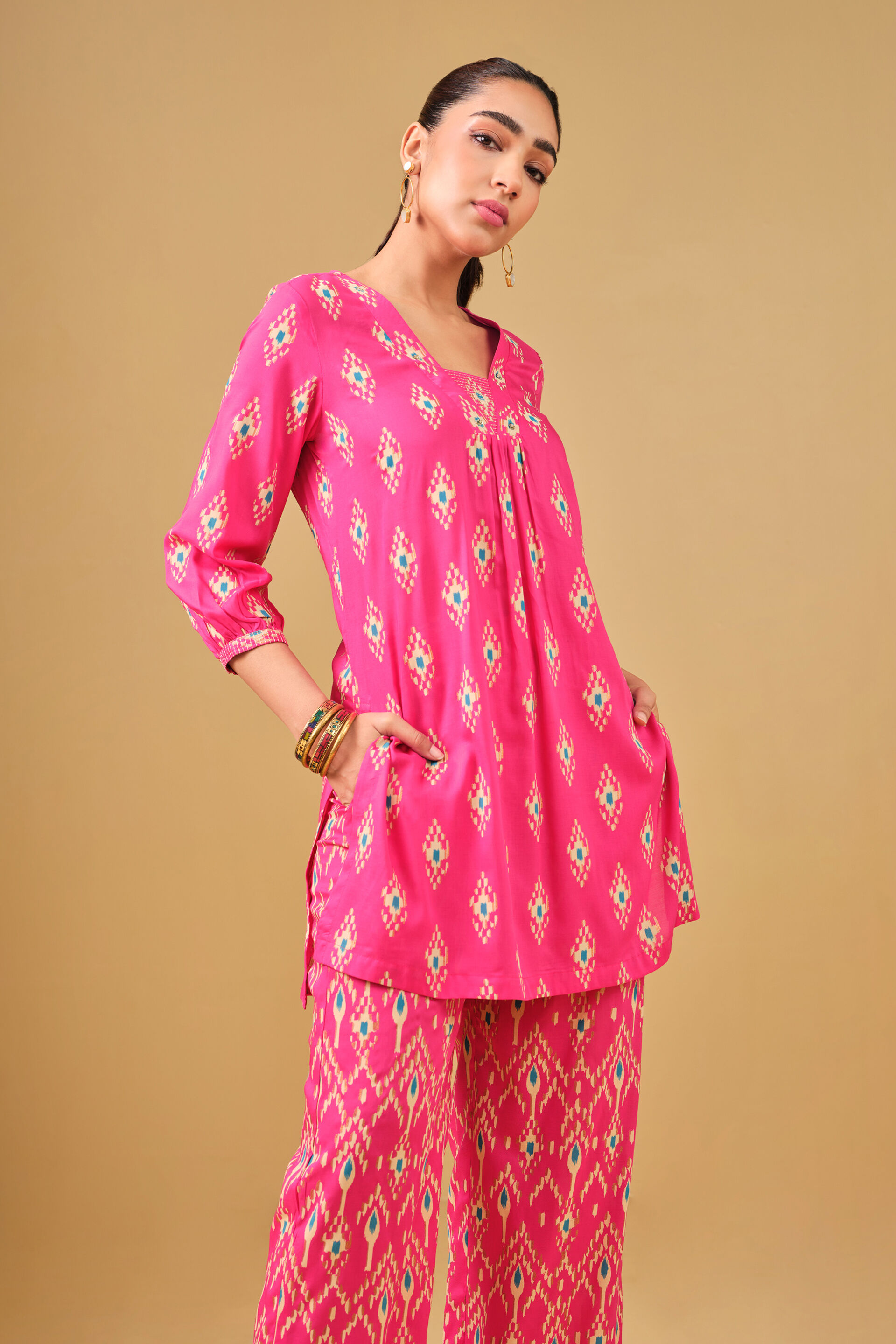 Ikat Inspired Pink Viscose Kurta Set, Pink, image 5