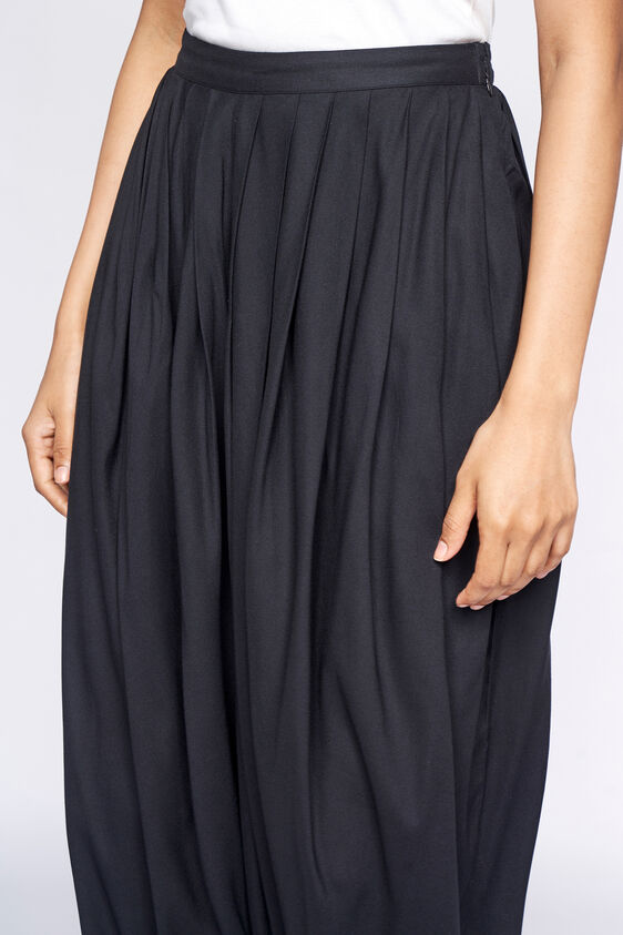 3 - Black Solid Tapered Bottom, image 3