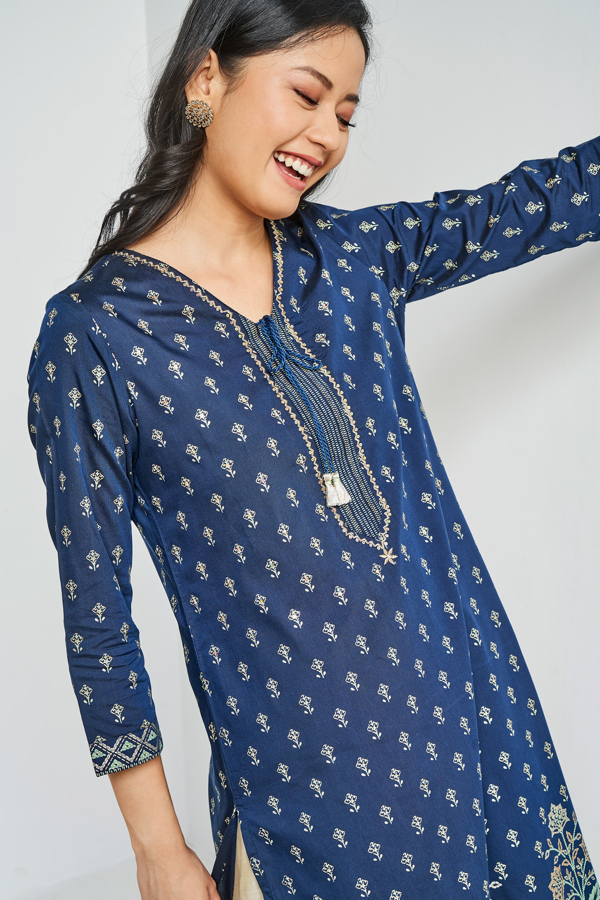 Buy Indigo Ethnic Motifs Straight Kurta Online at Best Price at