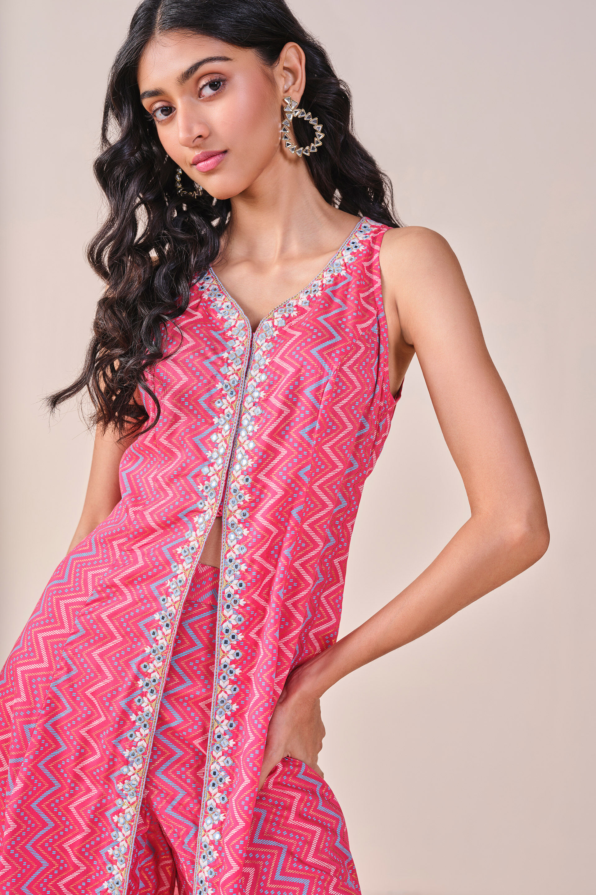 Pink Chevron Print Viscose Kurta Set, Pink, image 7