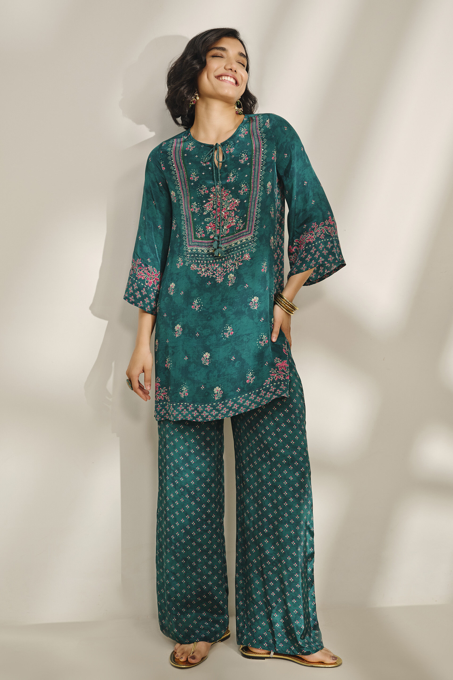 Green Mauj Kurta Set, Green, image 2