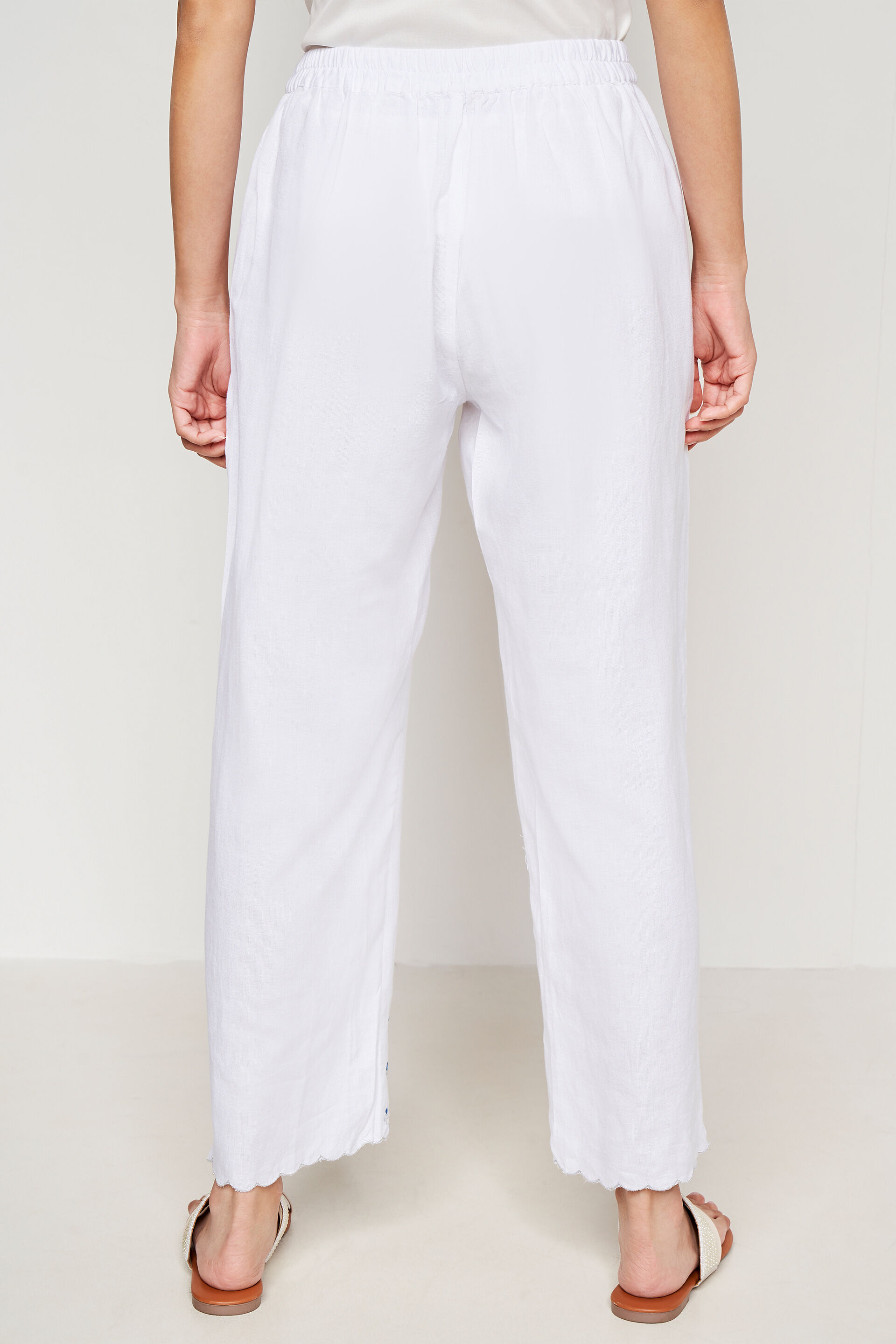 Buy White Solid Straight Bottom Online at Best Price at Global Desi FW22GA922BTRL