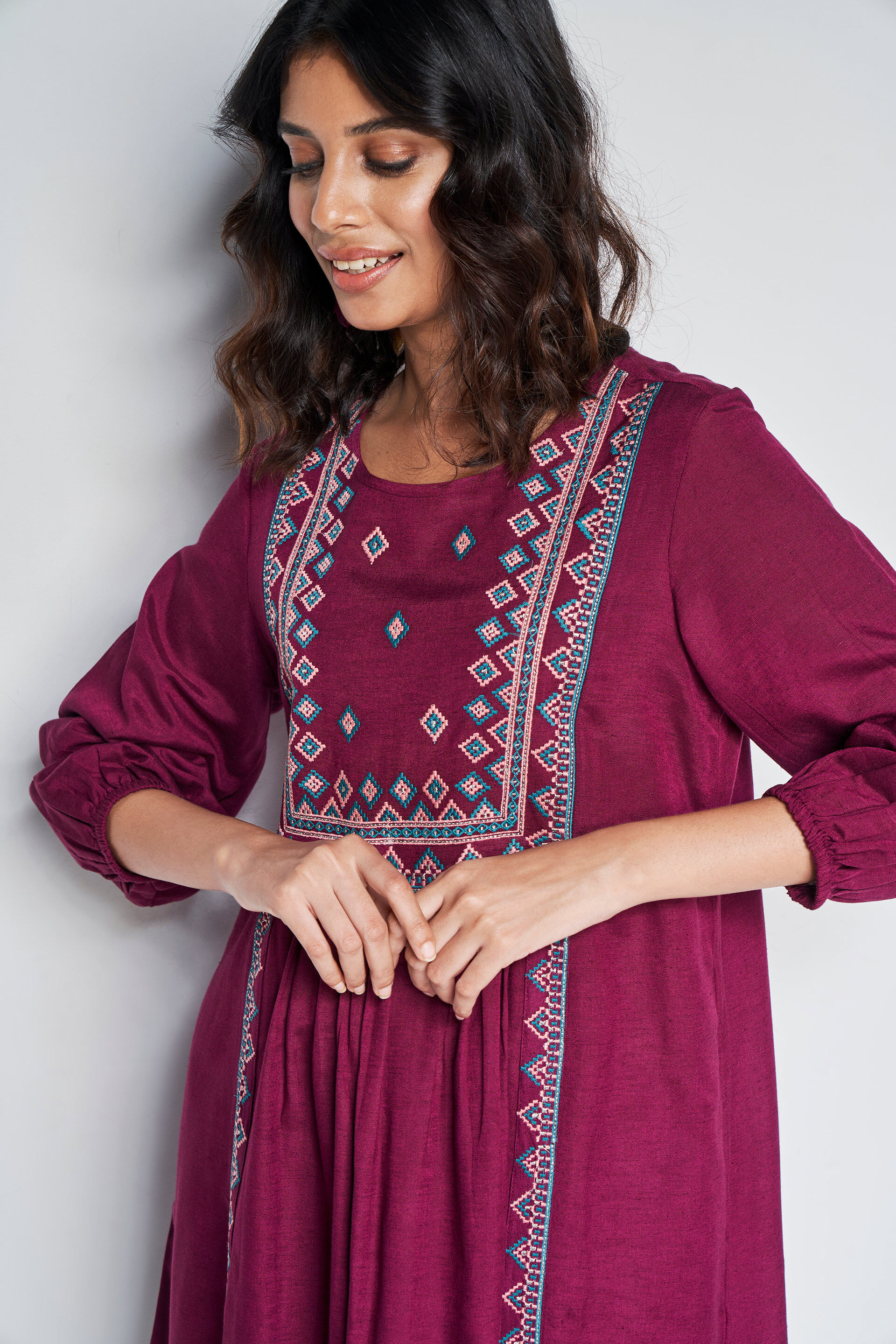 Casual Round Neck Tunic, Wine, image 6