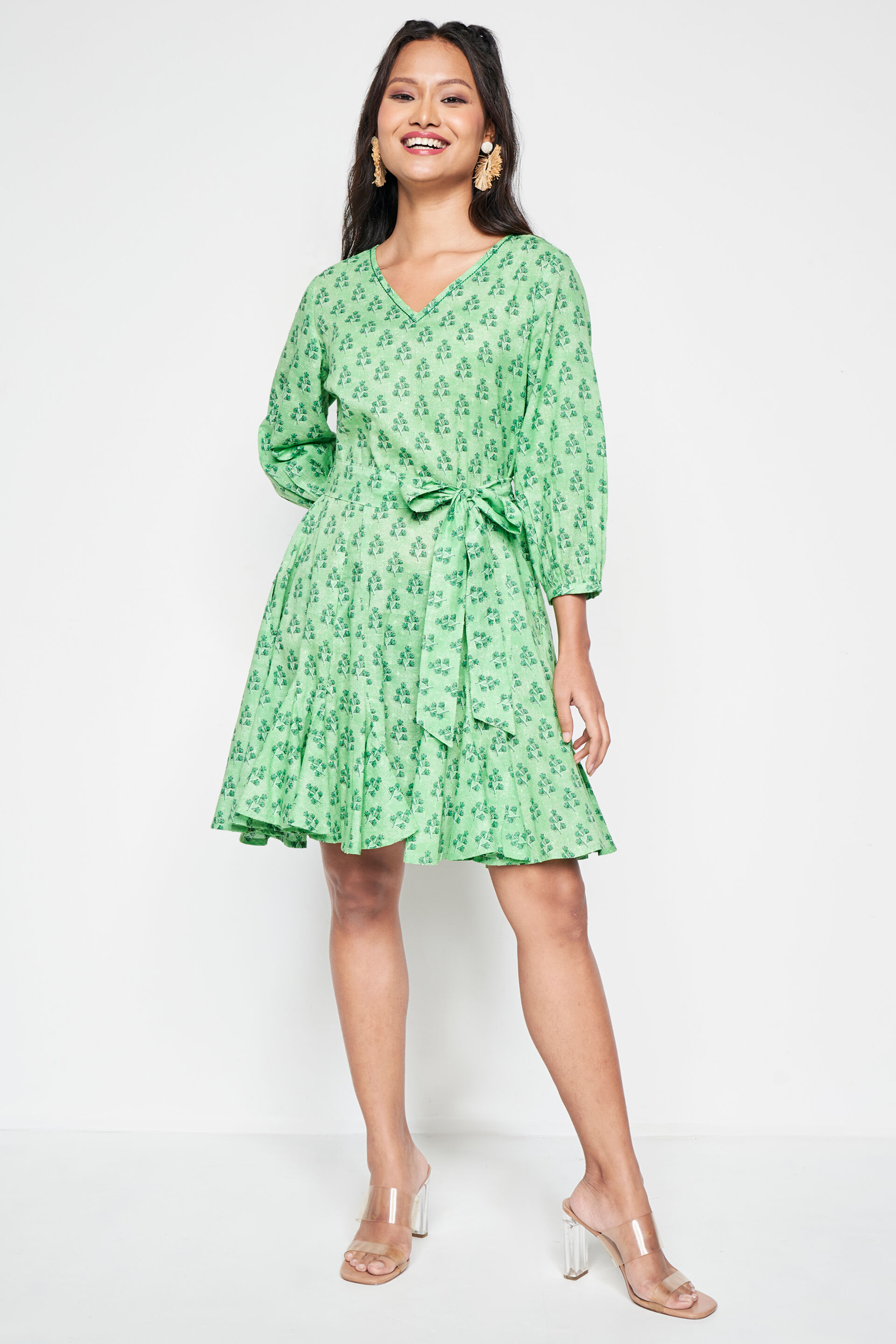 Float Energy Flared Dress, Green, image 4