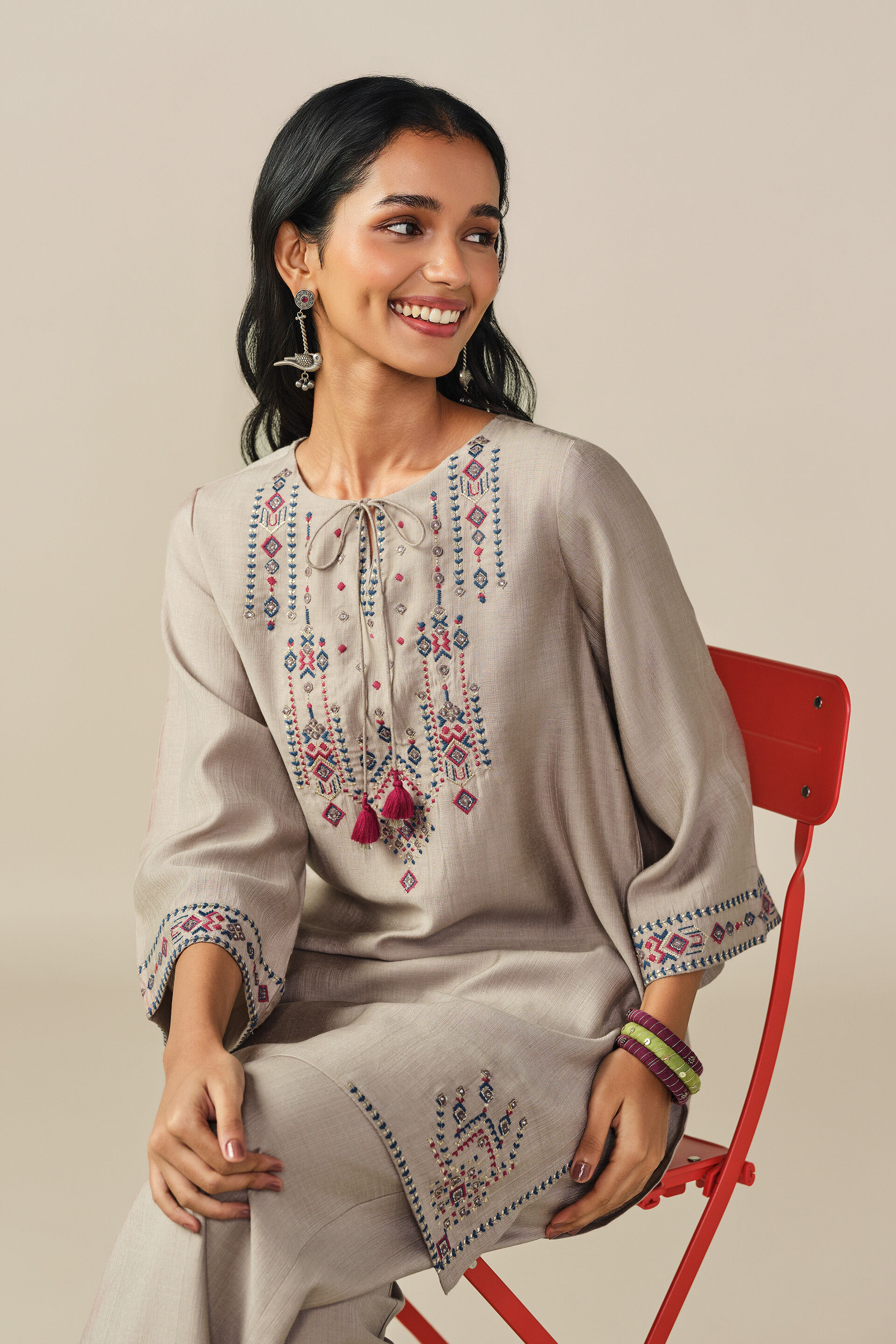 Embroidered Kurta Set in Grey, Grey, image 3
