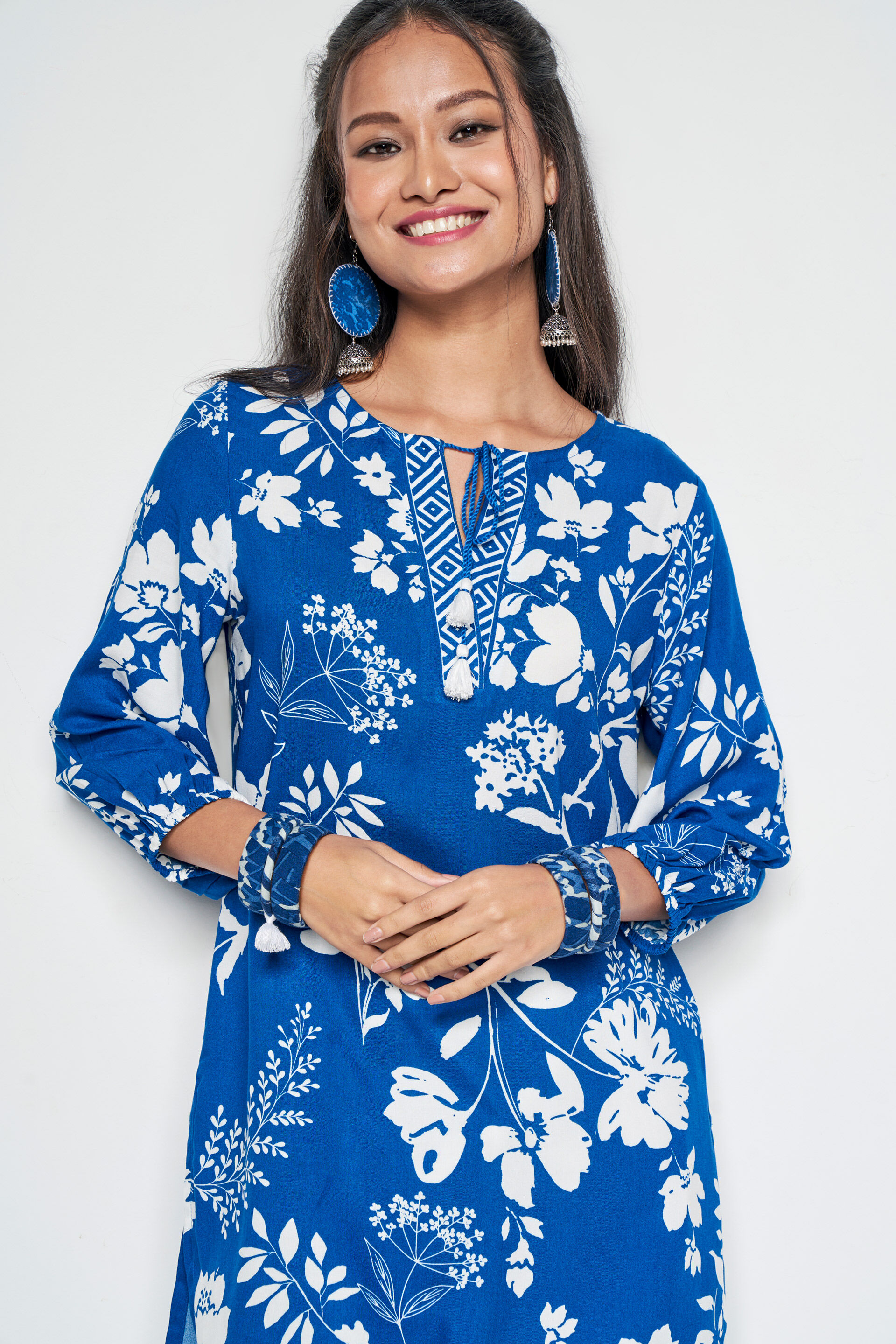 Tune Into Tunic Blooms, Blue, image 6