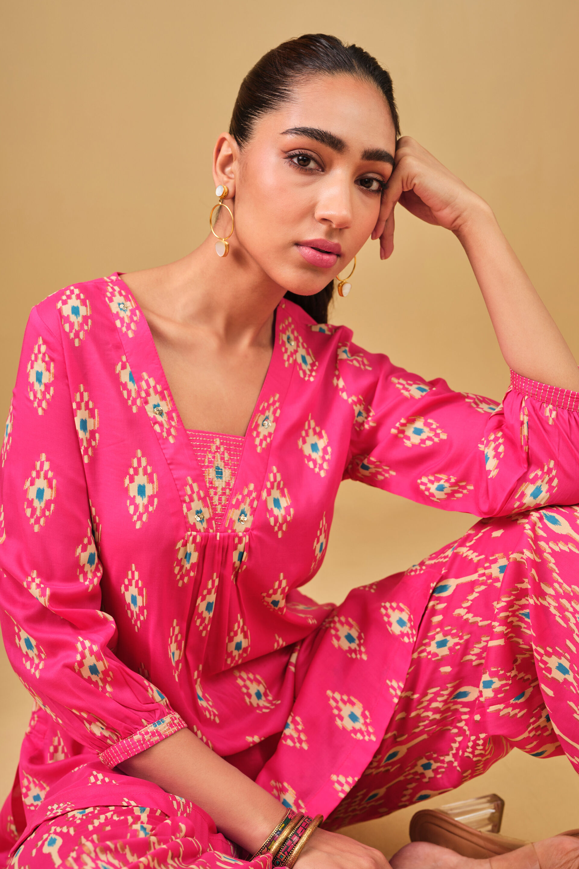 Ikat Inspired Pink Viscose Kurta Set, Pink, image 9