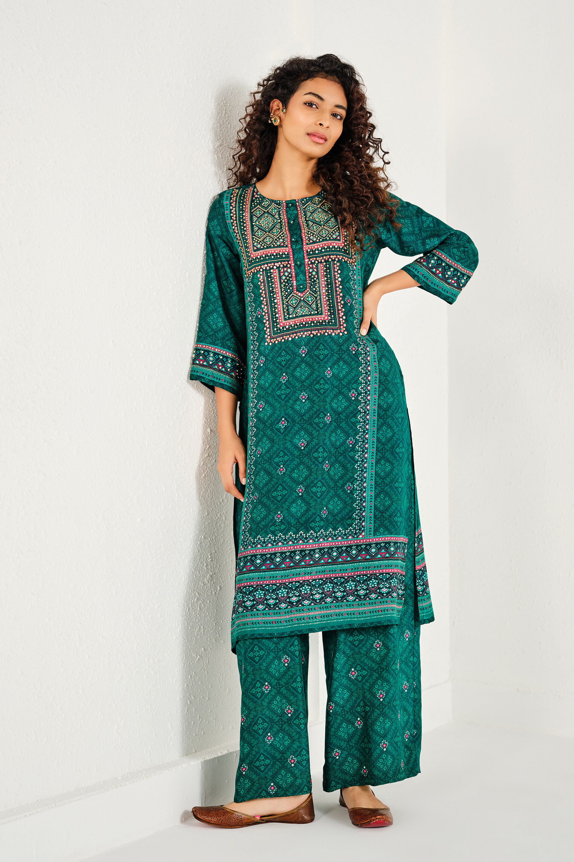 Dahlia Green Kurta Set, Green, image 3