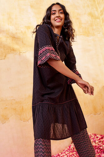 1 - Black Geometric Printed Bottom, image 1