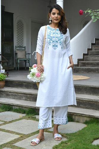 1 - White Solid Straight Kurta, image 2