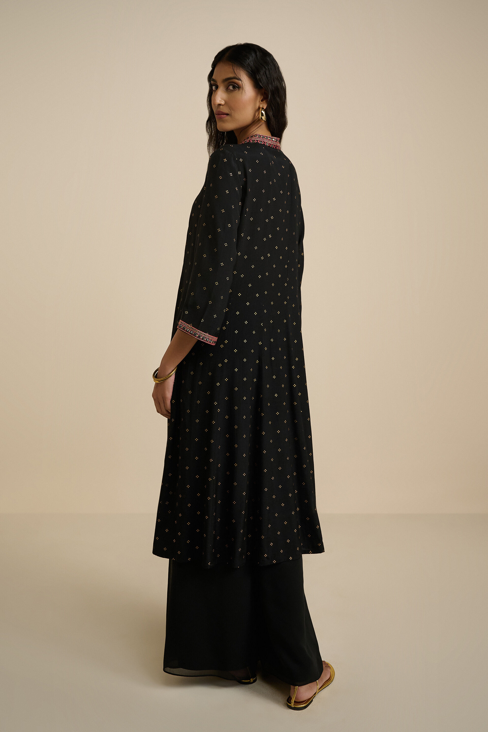 Daastan-e-Kurta, Black, image 3