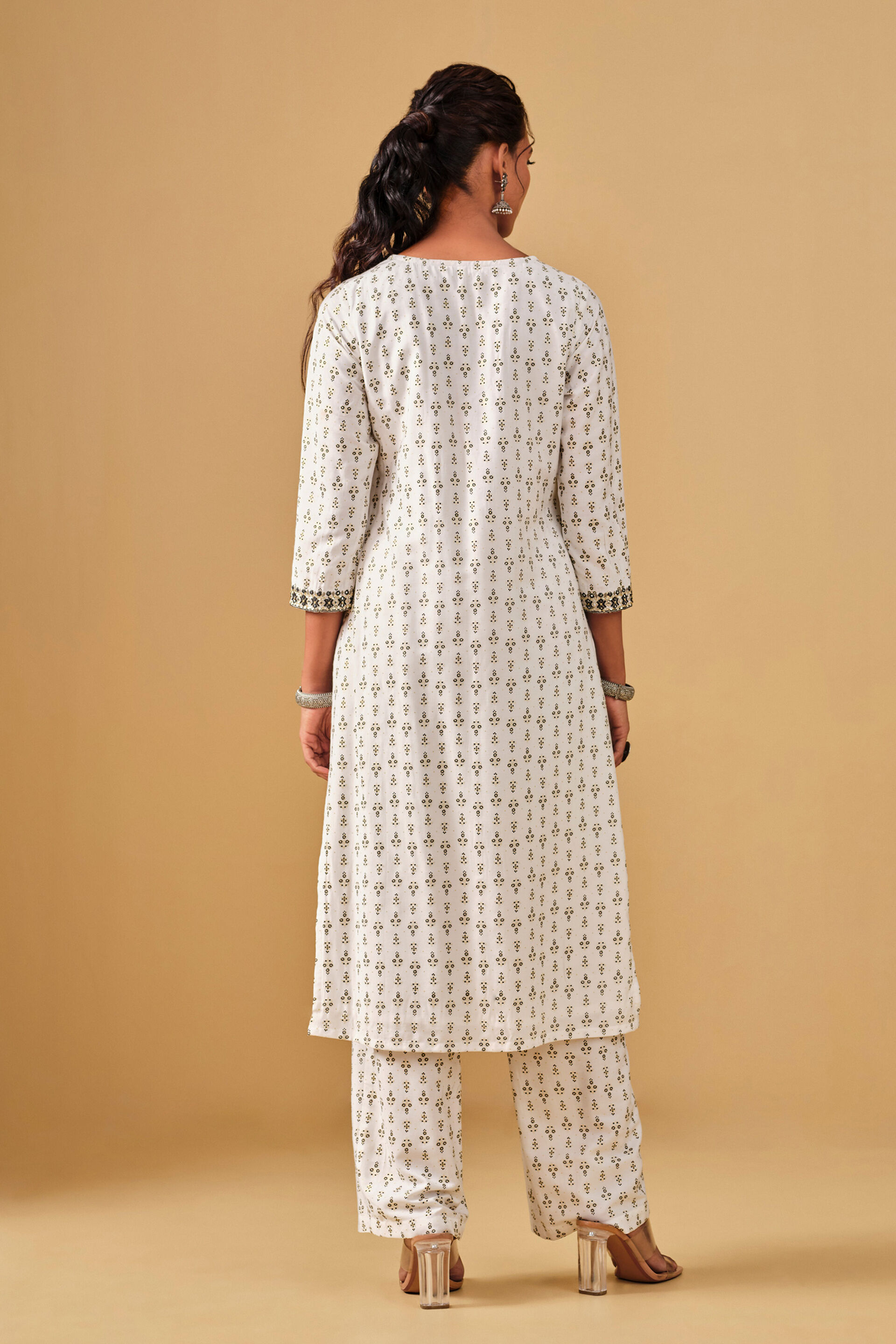 Embroidered White Kurta Set, Off White, image 4