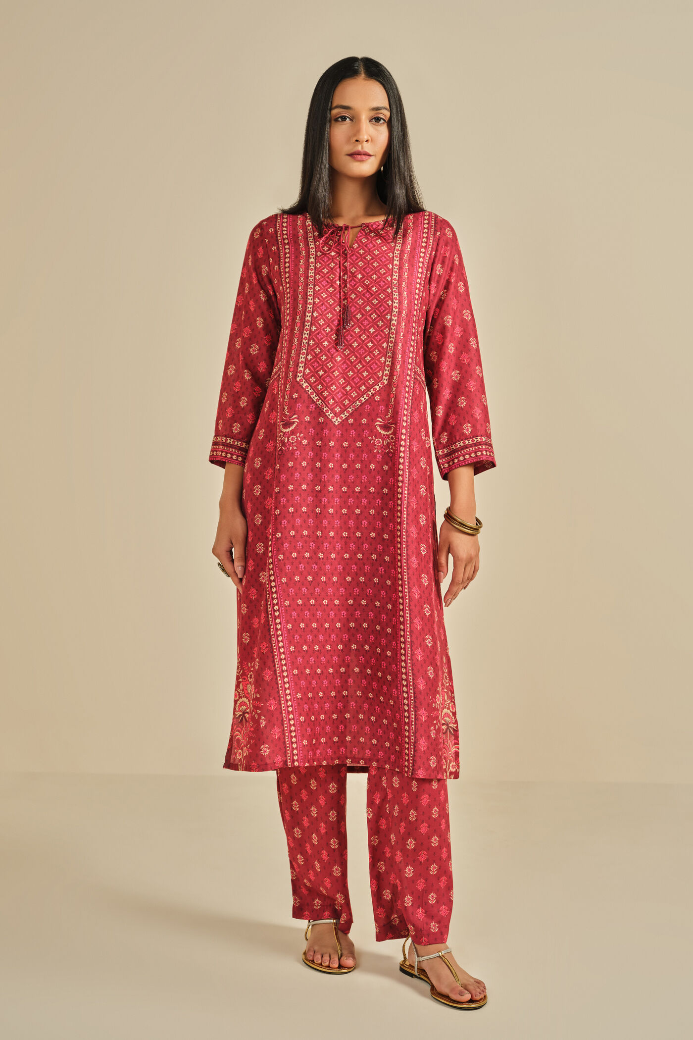 Rangreza Kurta Set in Red