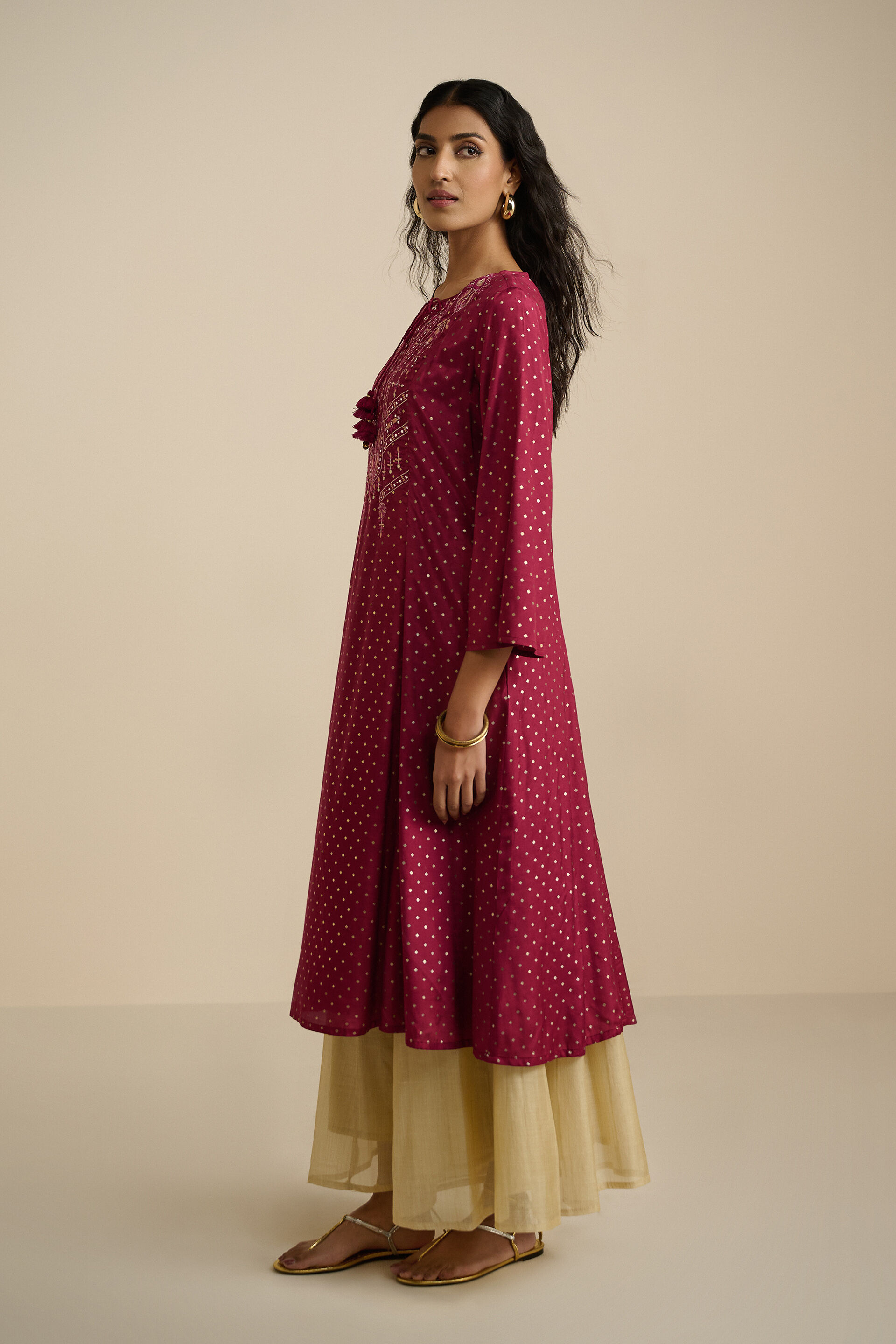 Sohni Kurta, Wine, image 4