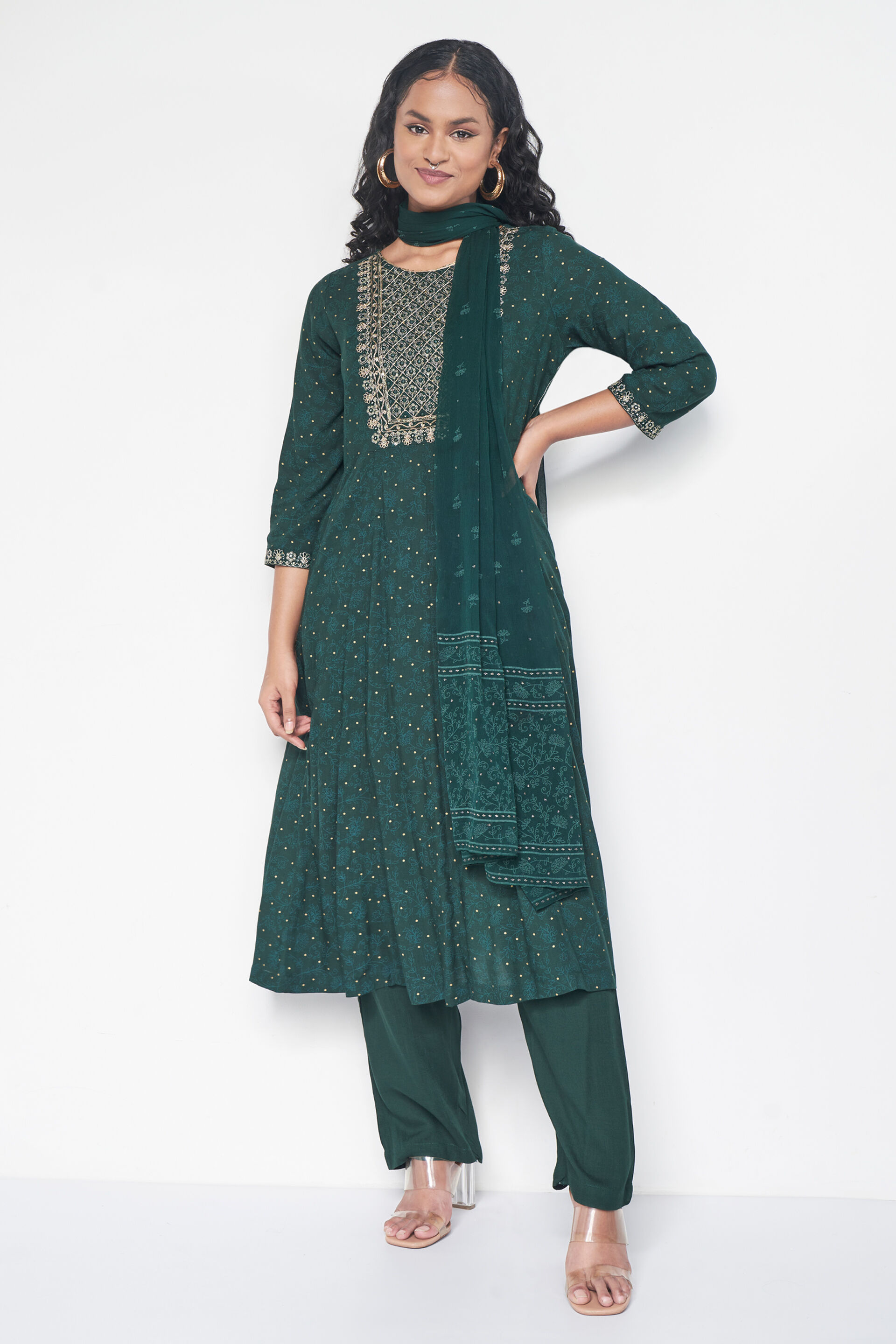 Buy Poshvue Women's Embroidered Straight Georgette Regular Relaxed Woven  Light Weight Casual Wear Kurti Set (G_K_537_Green_X-Large) at Amazon.in