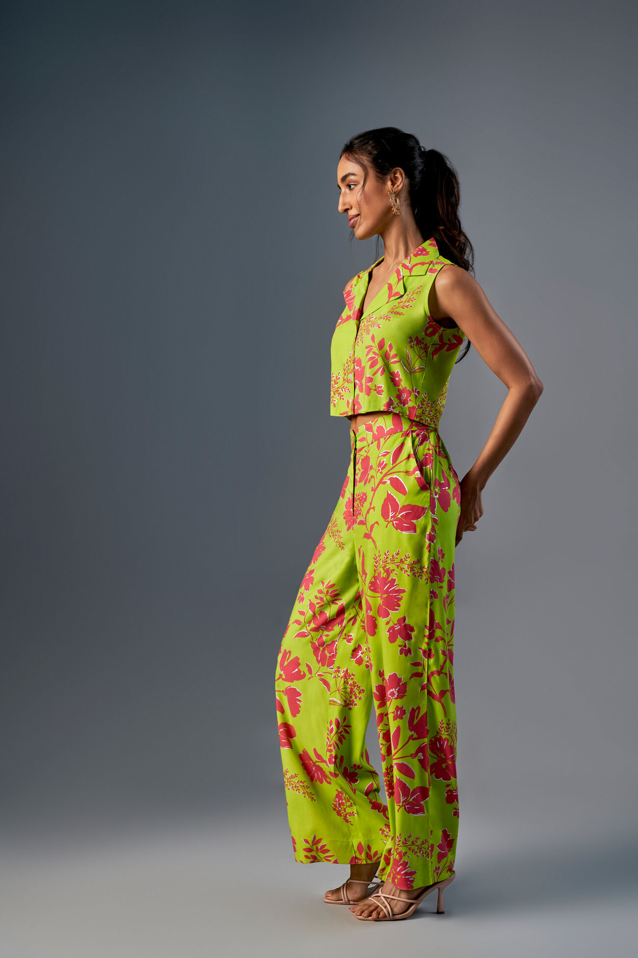 Flower Power Crop Co-Ord, Lime, image 4