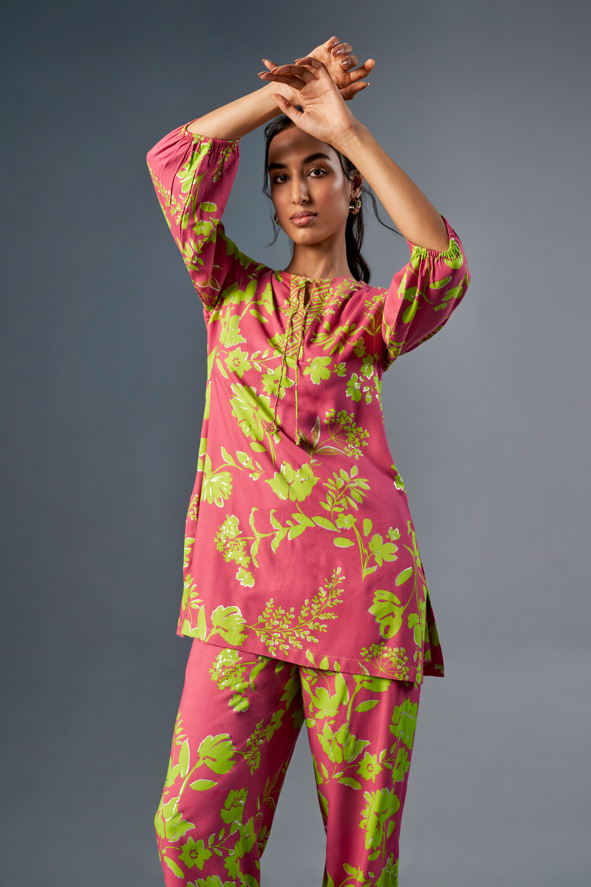 Flower power womens clothing deals