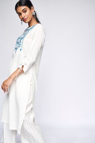 3 - White Solid Straight Kurta, image 4