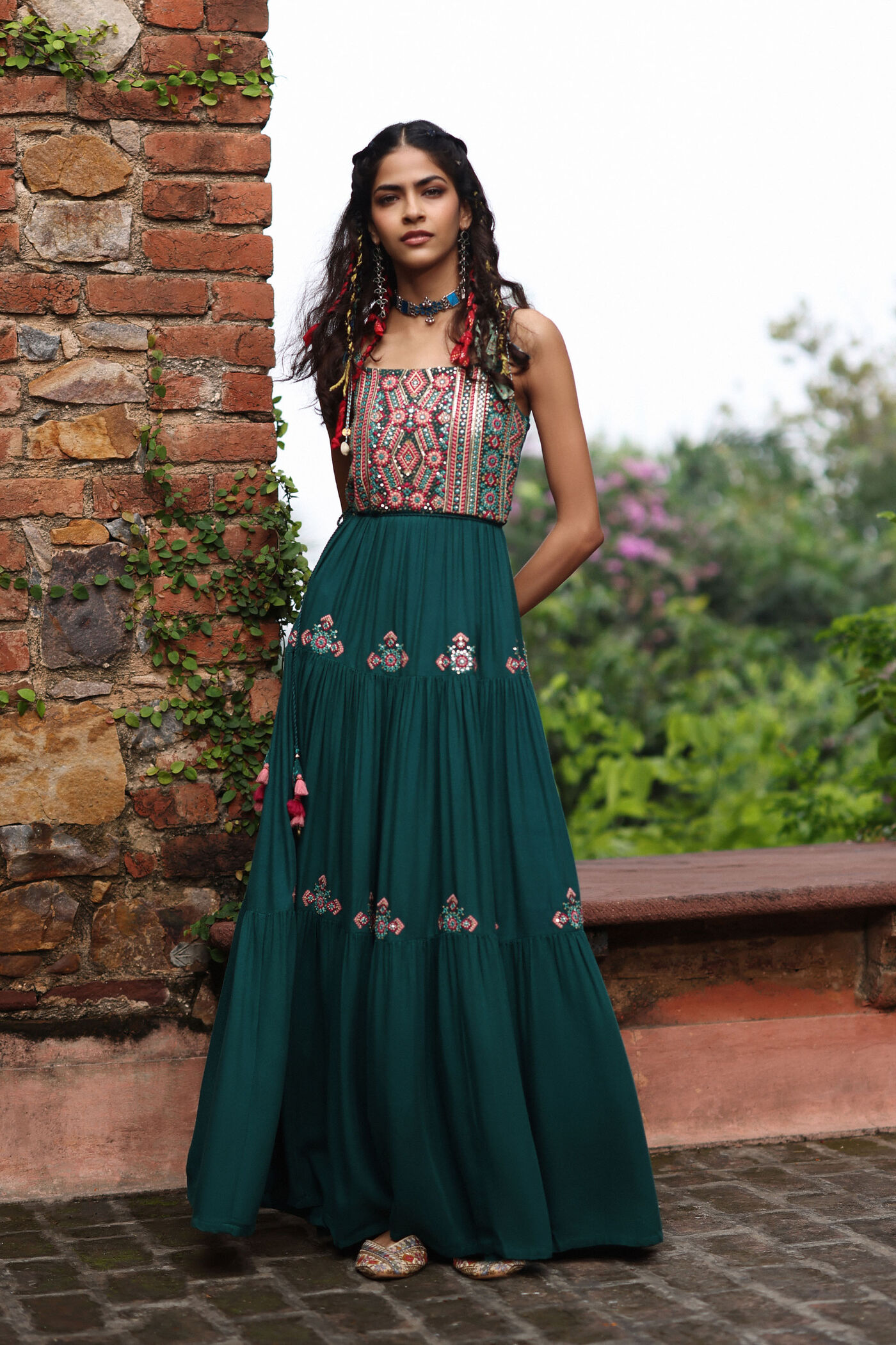 Buy Khoye Khoye Maxi Dress Online In India at Global Desi S25H1MX_GREEN Buy Khoye Khoye Maxi Dress Online In India at Global Desi S25H1MX_GREEN
