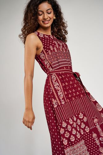 6 - Maroon Floral Printed Fit And Flare Dress, image 6