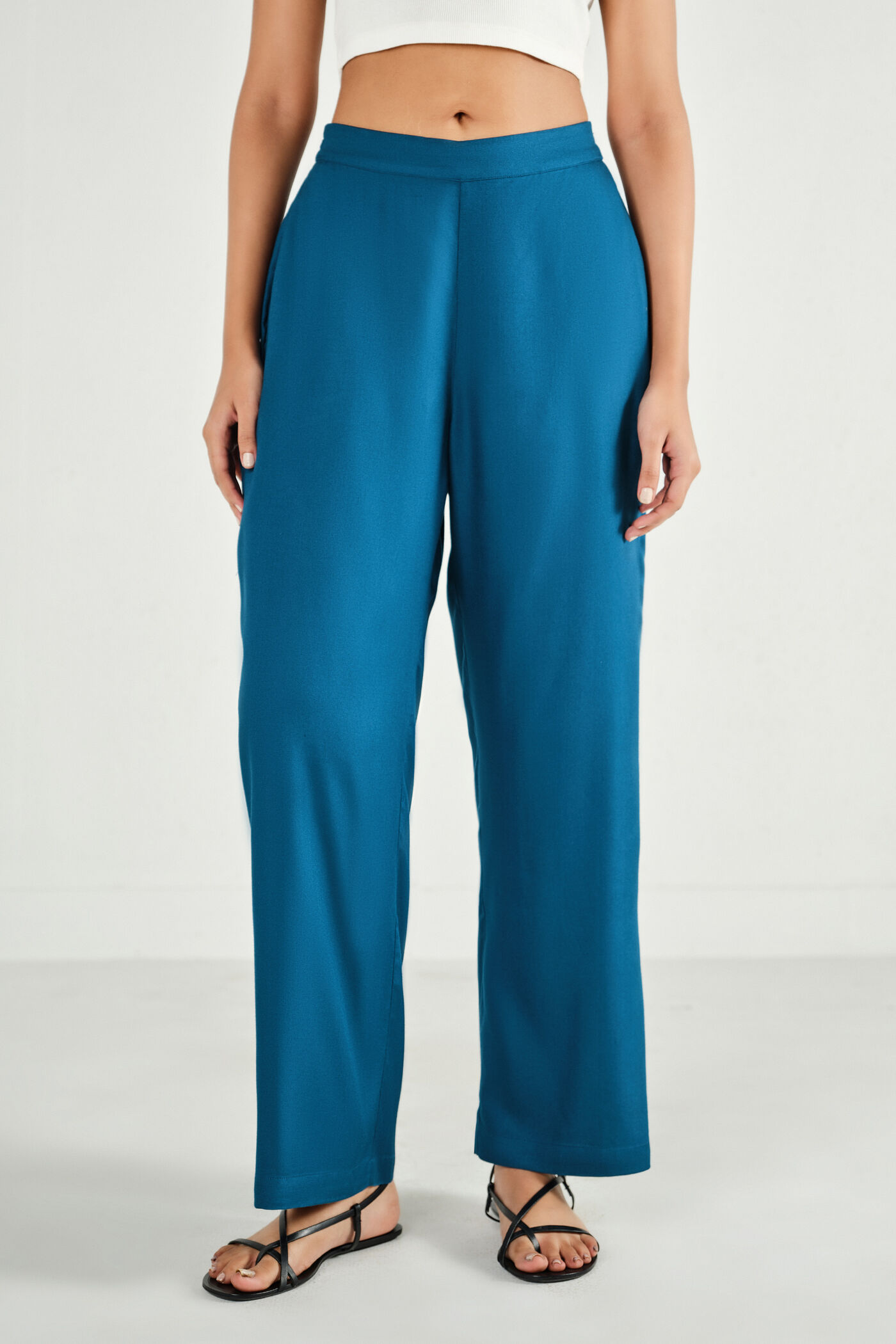 Siyahi Indigo Straight Pants