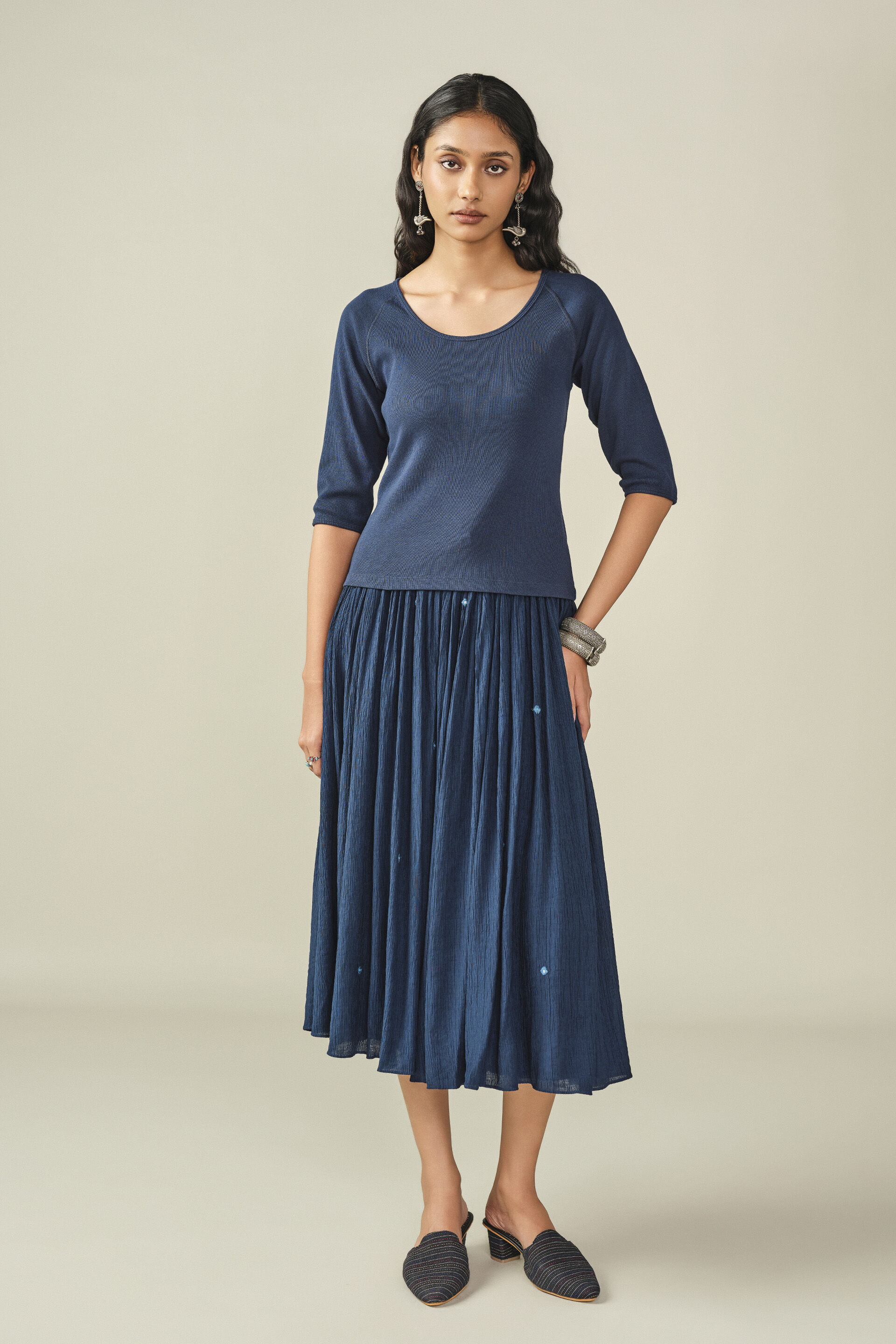 Solid Scoop Neck Top in Indigo, Indigo, image 4