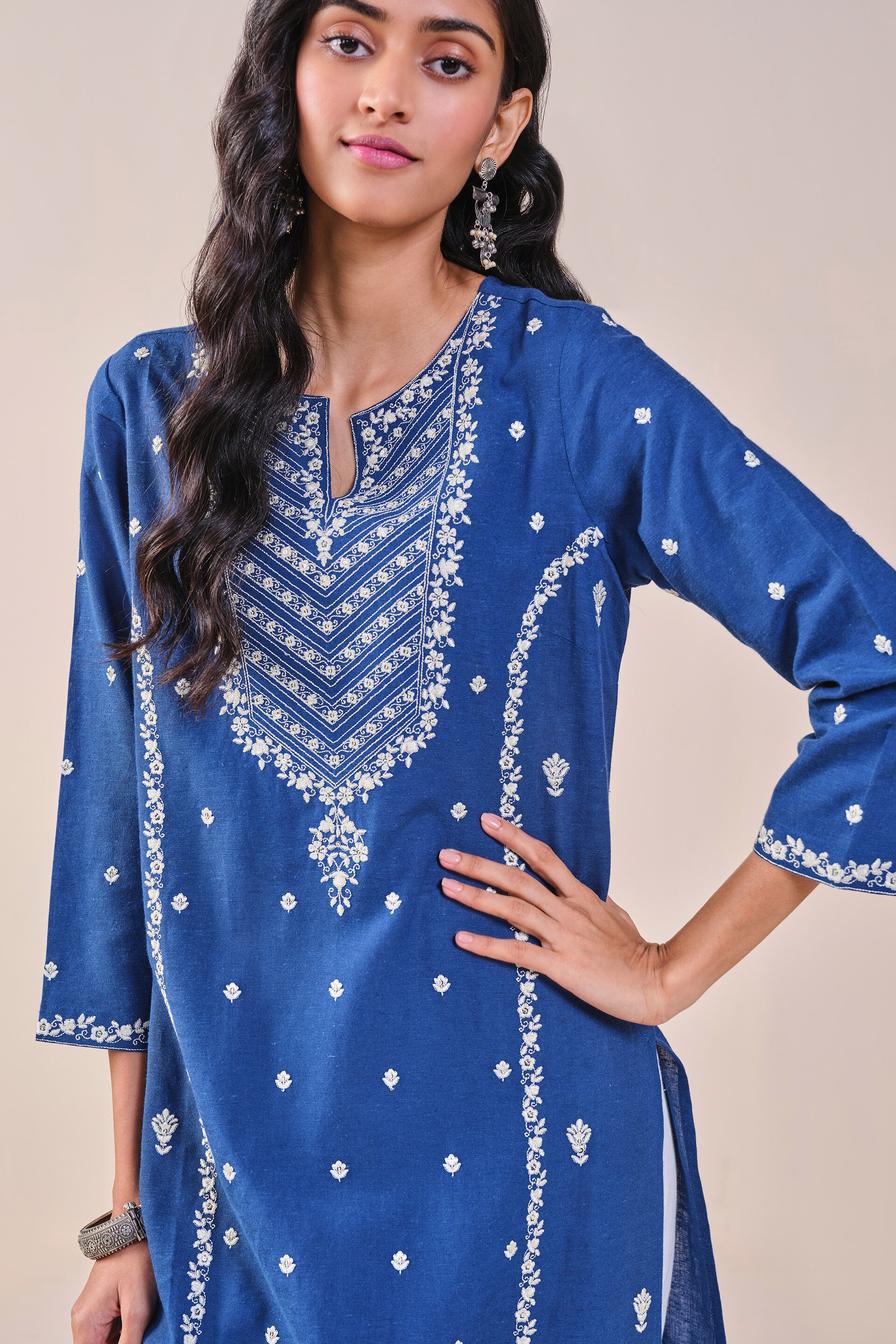 Blue Embroidered Rayon Kurta, Blue, image 5