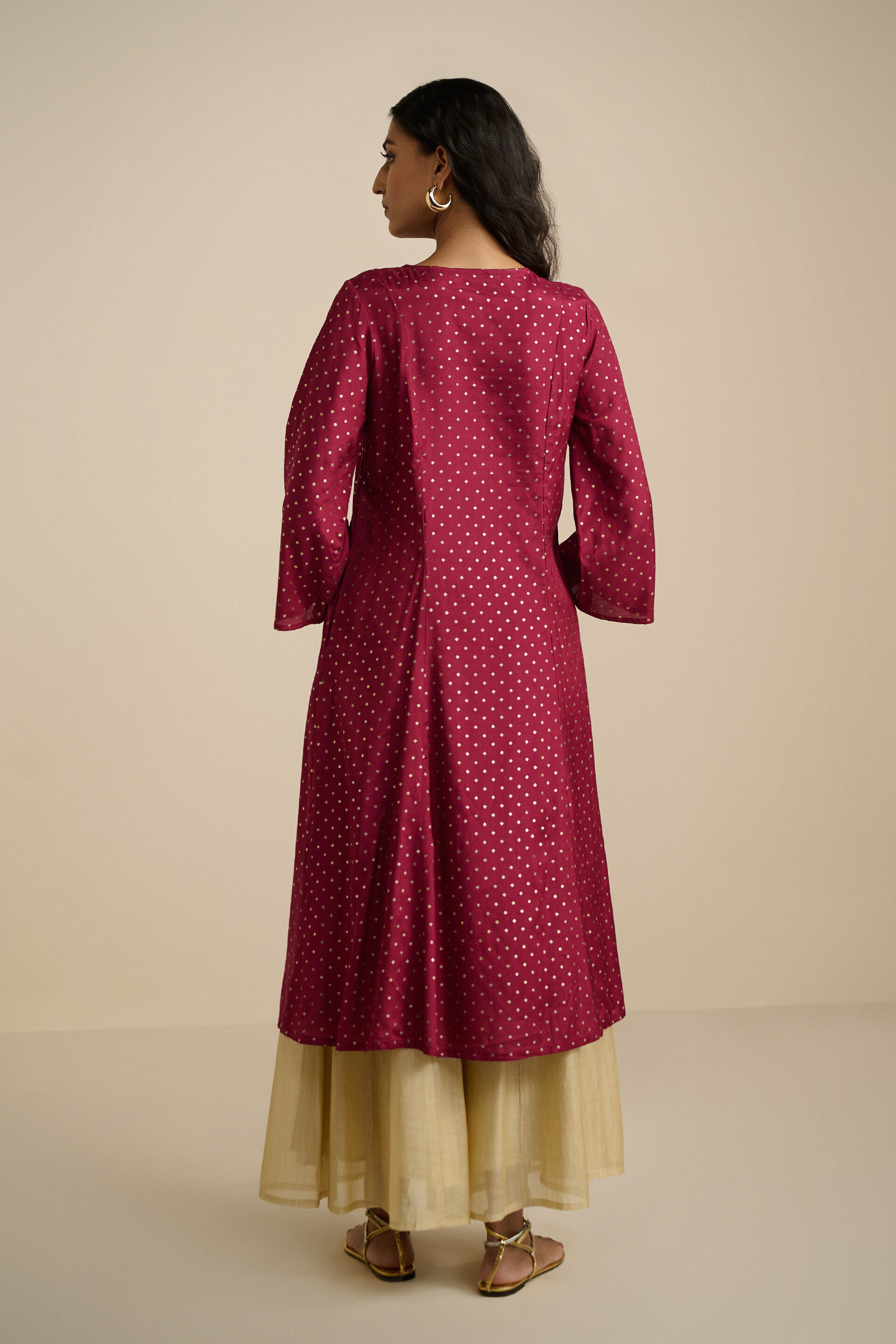 Sohni Kurta, Wine, image 5