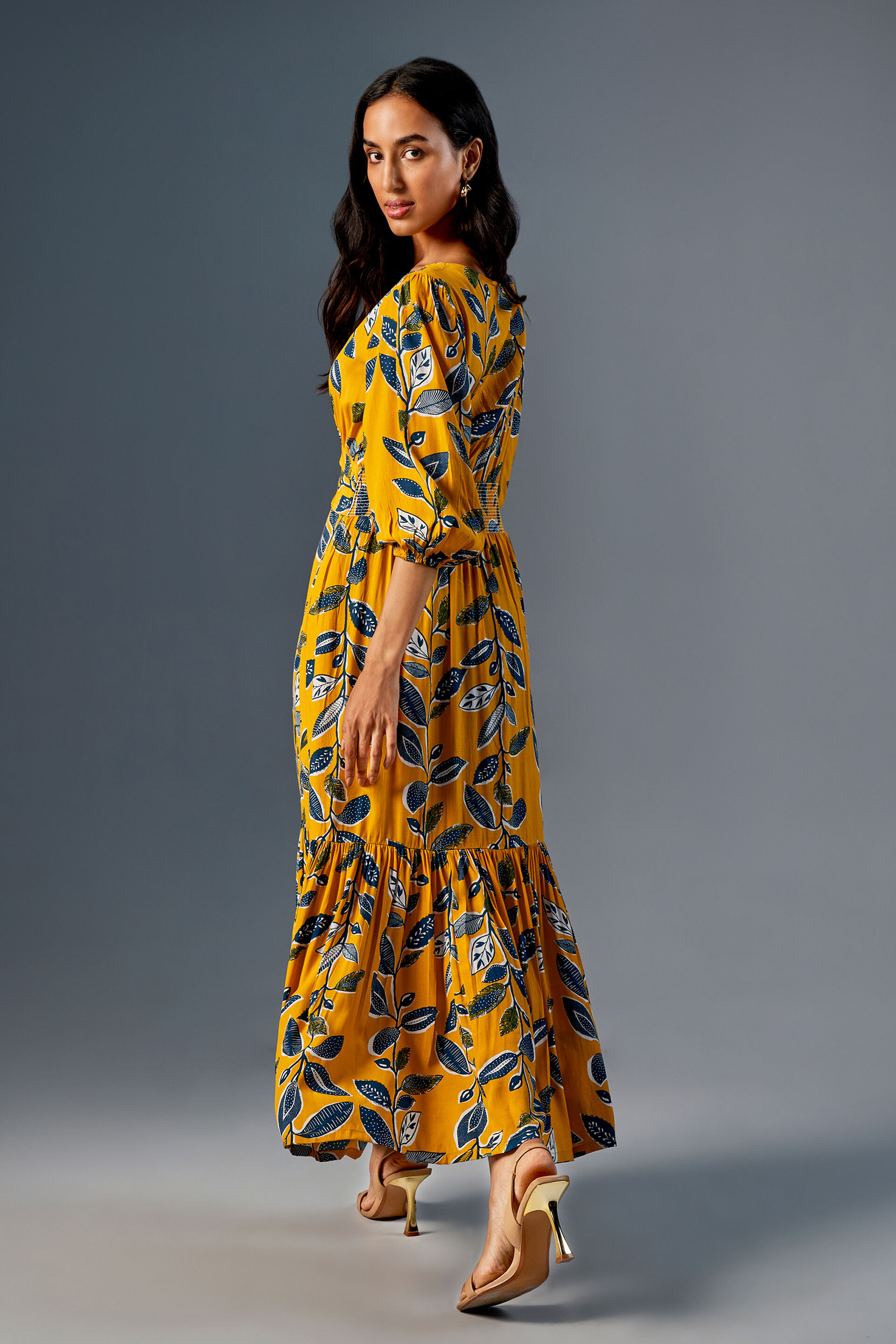 Bright summer maxi 2025 dresses