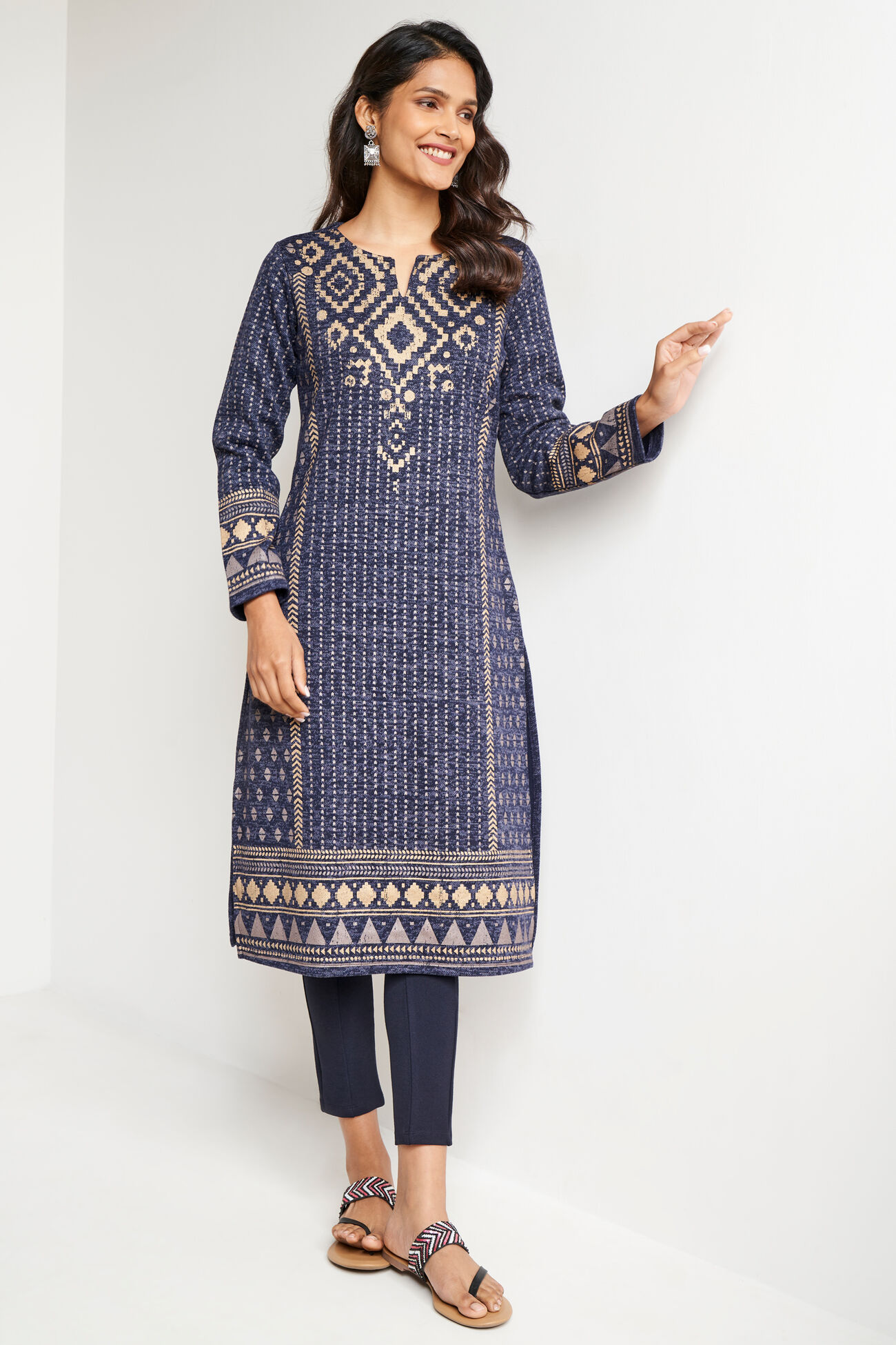 Navy Blue Foil Print Straight Slip-On Kurta, Navy Blue, image 3